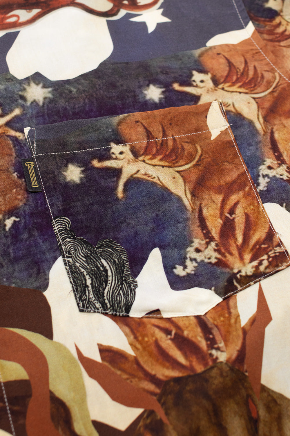 "Aries Cannibal Apocalypse Hawaiian Shirt Multi – Lebhaftes Hawaiian Shirt mit auffälligem Apokalypse-Design und tropischem Vibe"