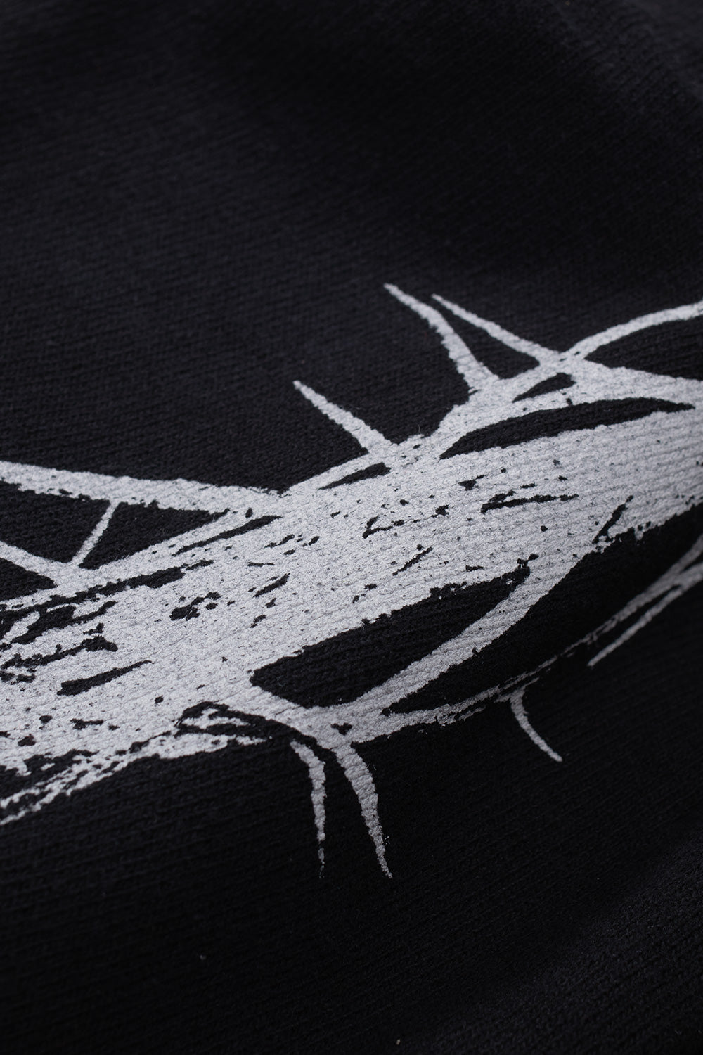 "Aries Nothing Matters Embroidered Hoodie Black – Komfortables schwarzes Hoodie mit einzigartiger Stickerei, das perfekt zum urbanen Streetwear-Trend passt"