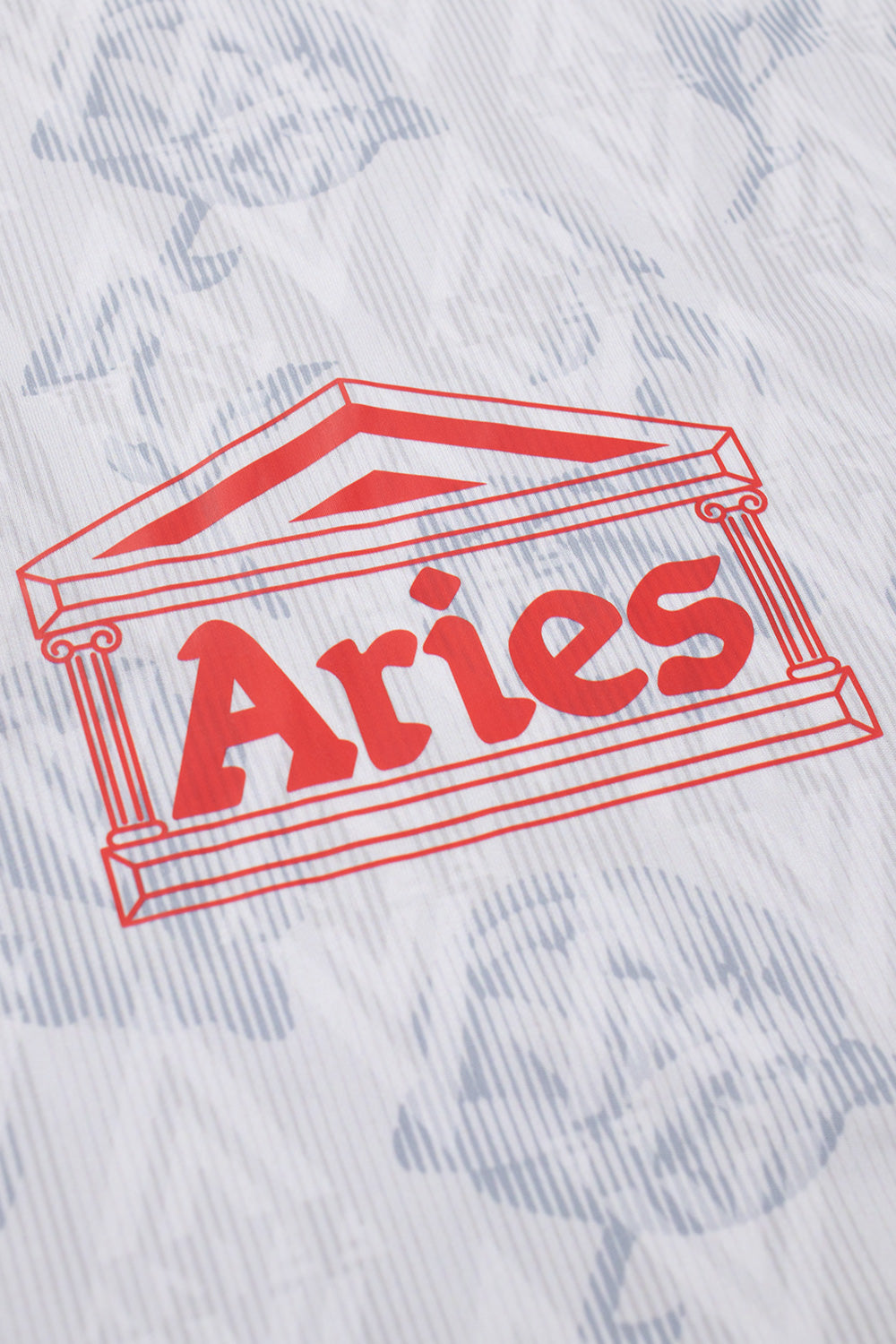 "Aries x Umbro Roses Trikot White – Stylisches, weißes Fußballtrikot mit auffälligem Rosendesign für Modebewusste"