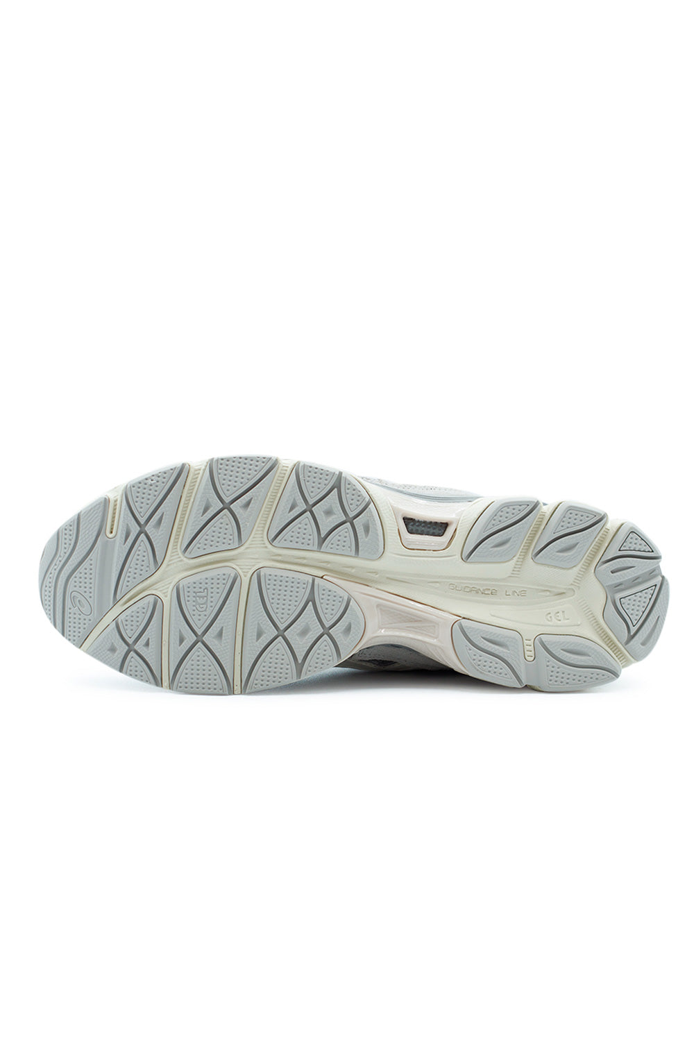 Asics Gel-NYC Cream/Oyster Grey – Hochwertiger Sneaker mit Leder- und Wildleder-Overlays für ein luxuriöses Finish und hohe Strapazierfähigkeit.