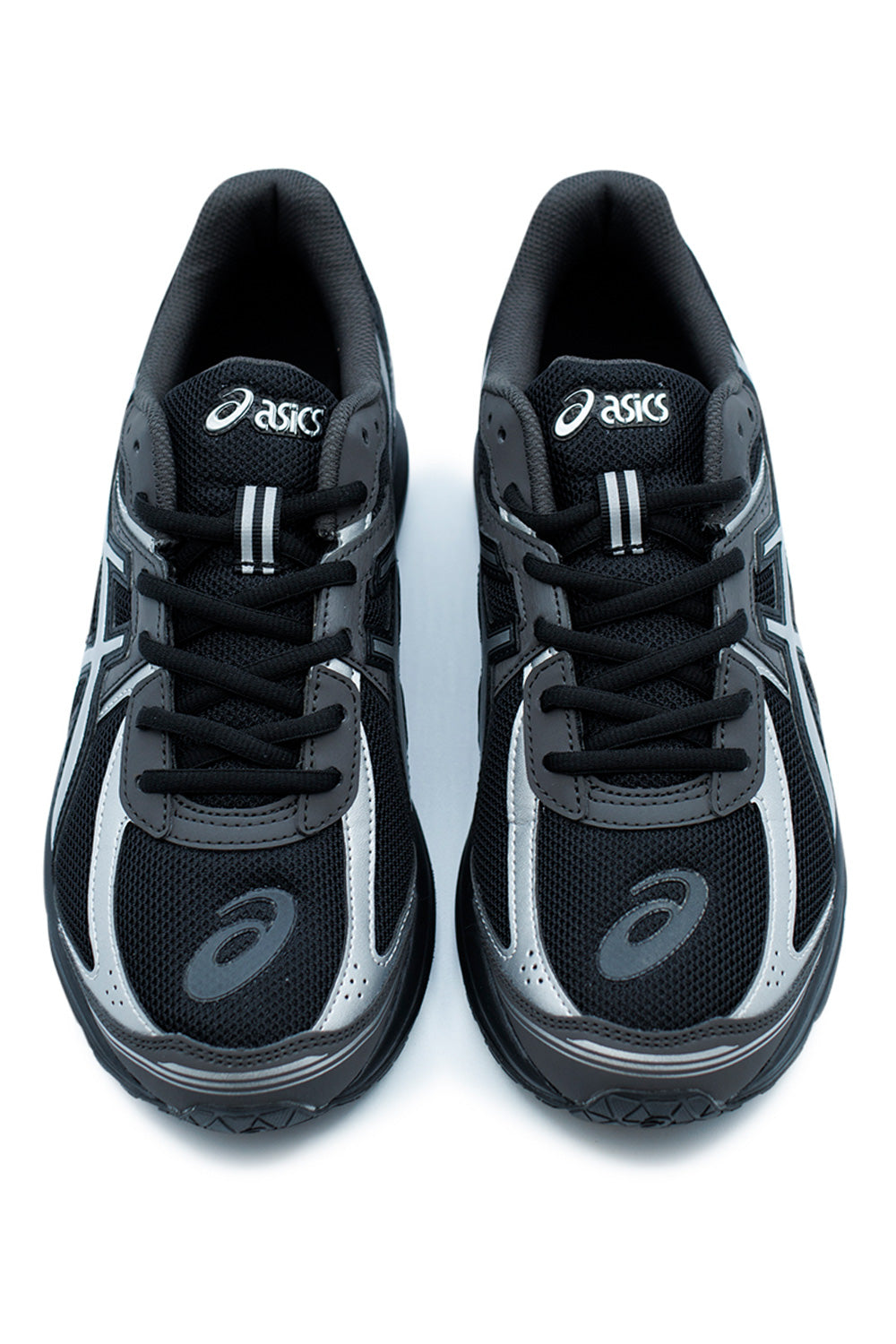 Nachhaltiger Asics Gos 100S – Herren-Laufschuh mit 75 % recyceltem Material und umweltfreundlicher Lösungfärbung für reduzierte Umweltbelastung.