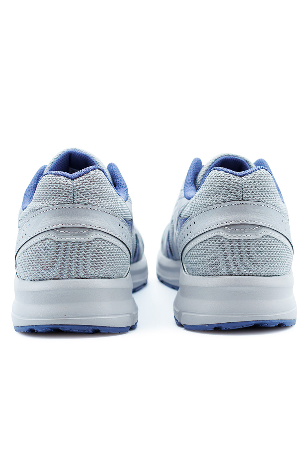 Rückansicht des Asics Jog 100S Sneakers mit reflektierenden Details und reduzierter CO₂-Bilanz