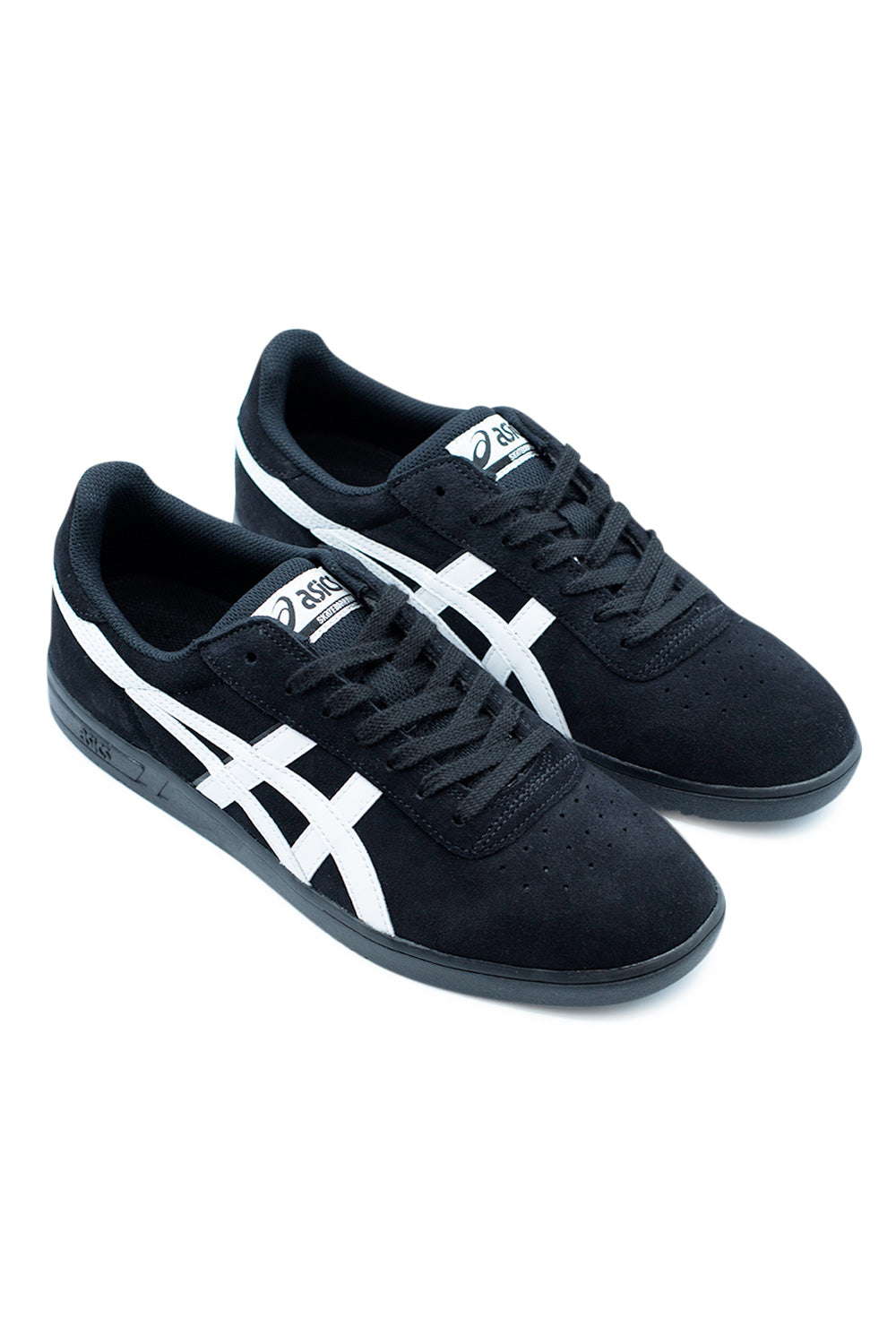 pair of Asics Gel-Vickka Pro Black Bright White skate sneakers combining vintage 80s training shoe aesthetics with modern skate performance and minimalist black white colorway