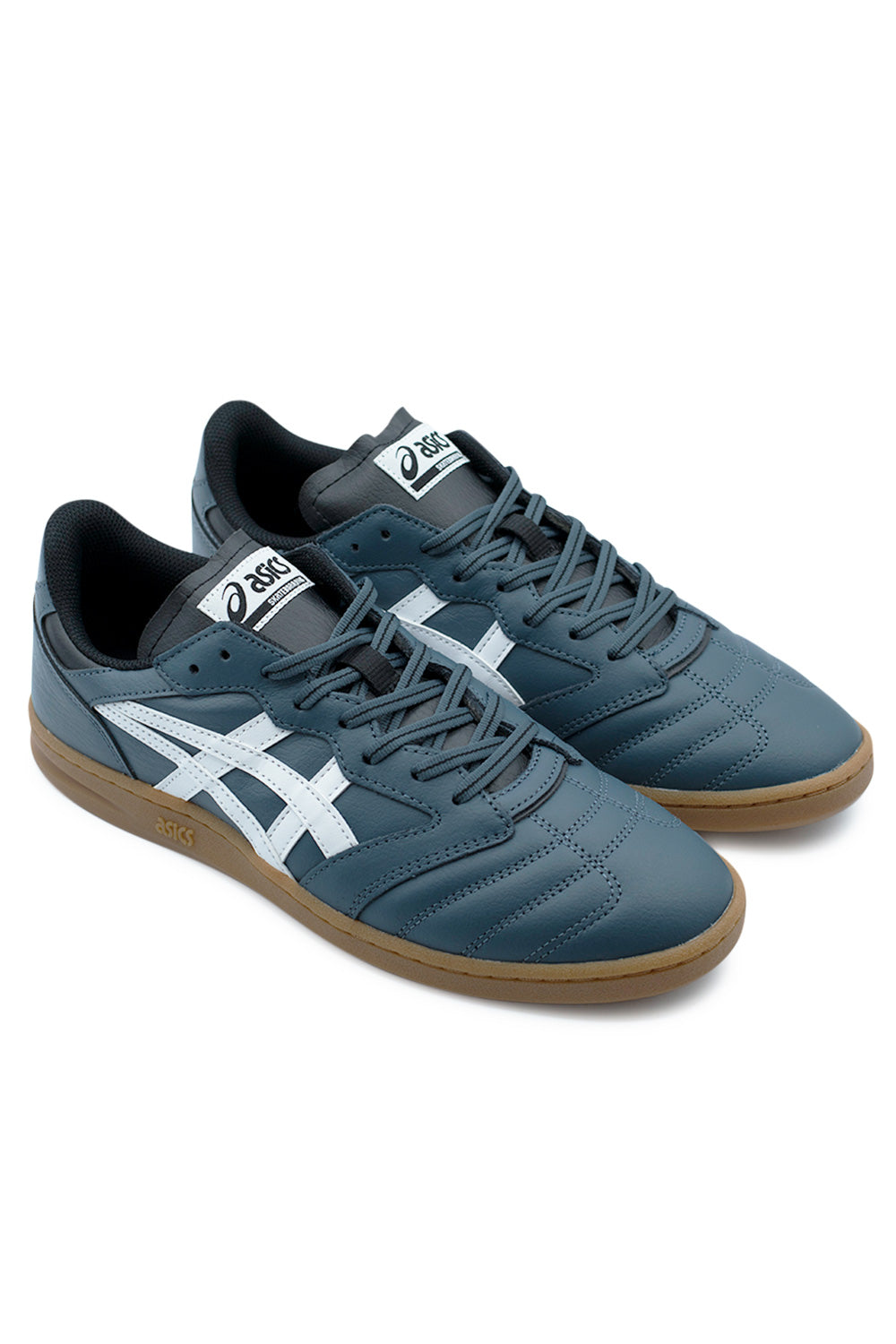 pair of Asics Leggerezza FB Gino Iannucci pro model skate shoes combining retro indoor court style with modern skate performance in Raw Indigo White colorway