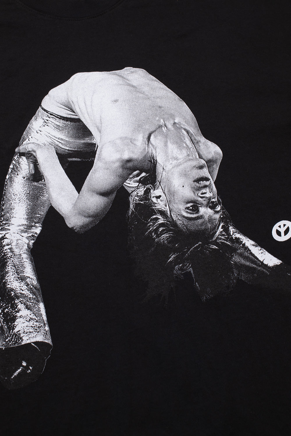 Close-up of Babylon LA x Iggy Pop black graphic t-shirt featuring raw live photo print, premium 6 oz cotton punk skateboarding apparel with rebellious rock energy