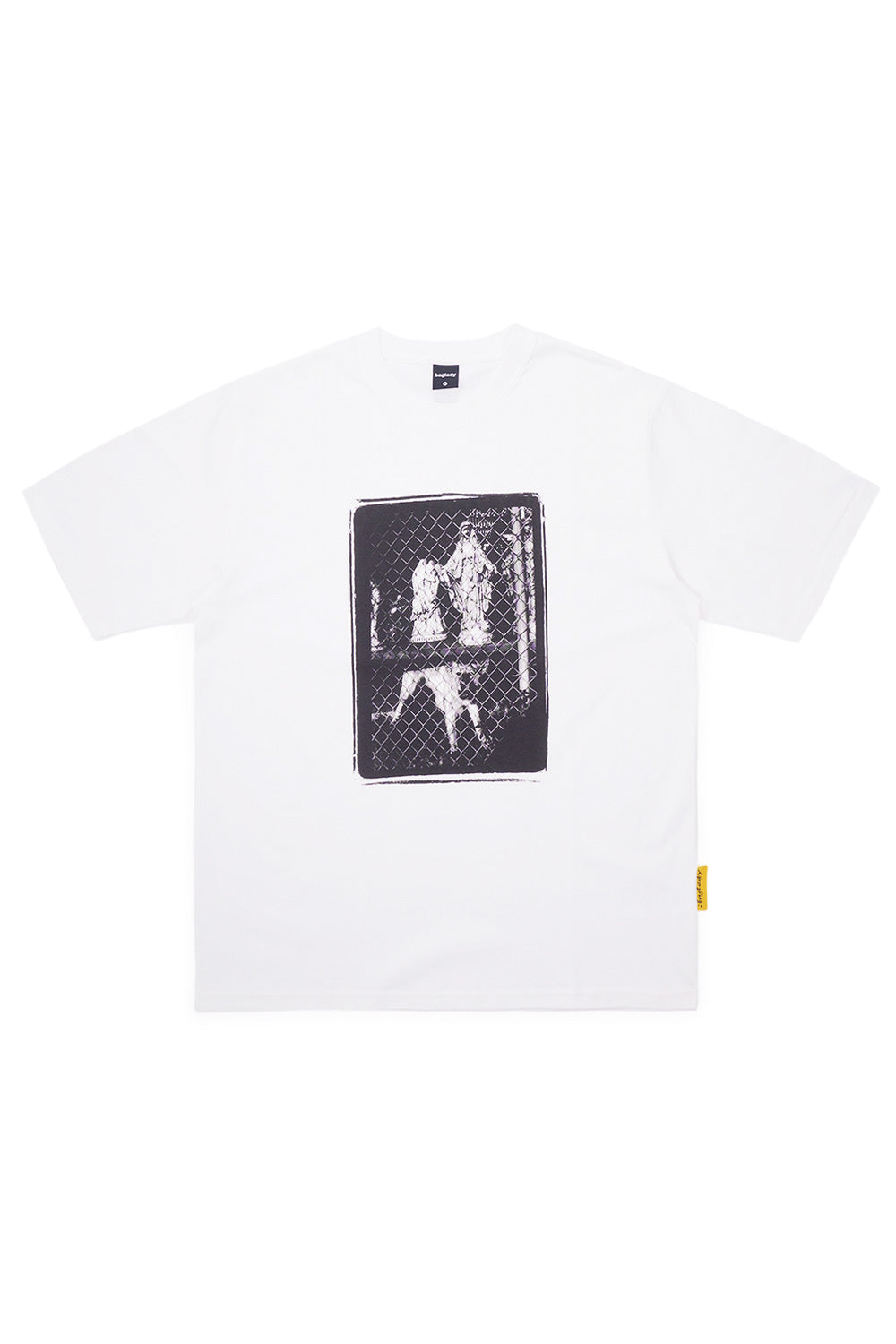 "Vorderansicht des Baglady Duality T-Shirts – weißes Baumwollshirt mit auffälligem Grafik-Print für moderne Streetwear"