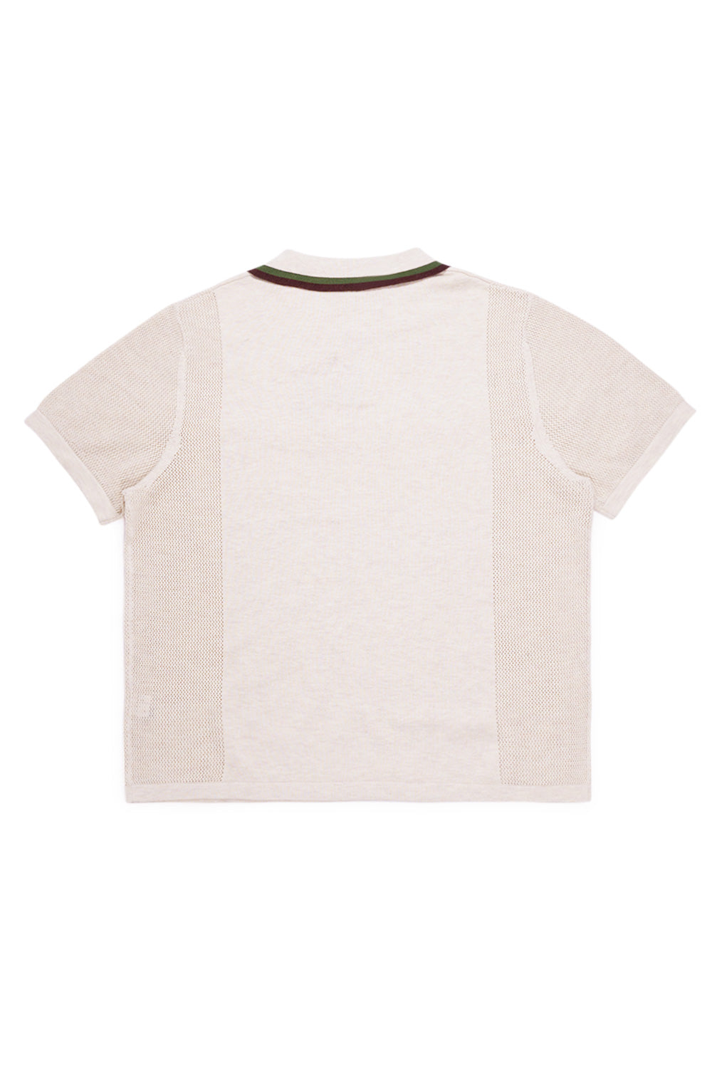 Poloshirt von Brain Dead in Natural – Stylisches Pointelle Polo mit Mesh-Details an Seiten und Ärmeln sowie dreiteiligem Kragenverschluss.