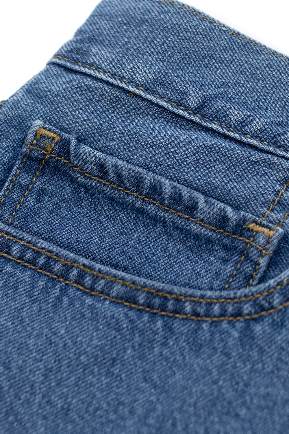 Carhartt WIP Landon Short Blue Heavy Stone Wash – Bequeme und strapazierfähige Denim-Shorts mit lockerer Passform und zeitlosem Used-Look.