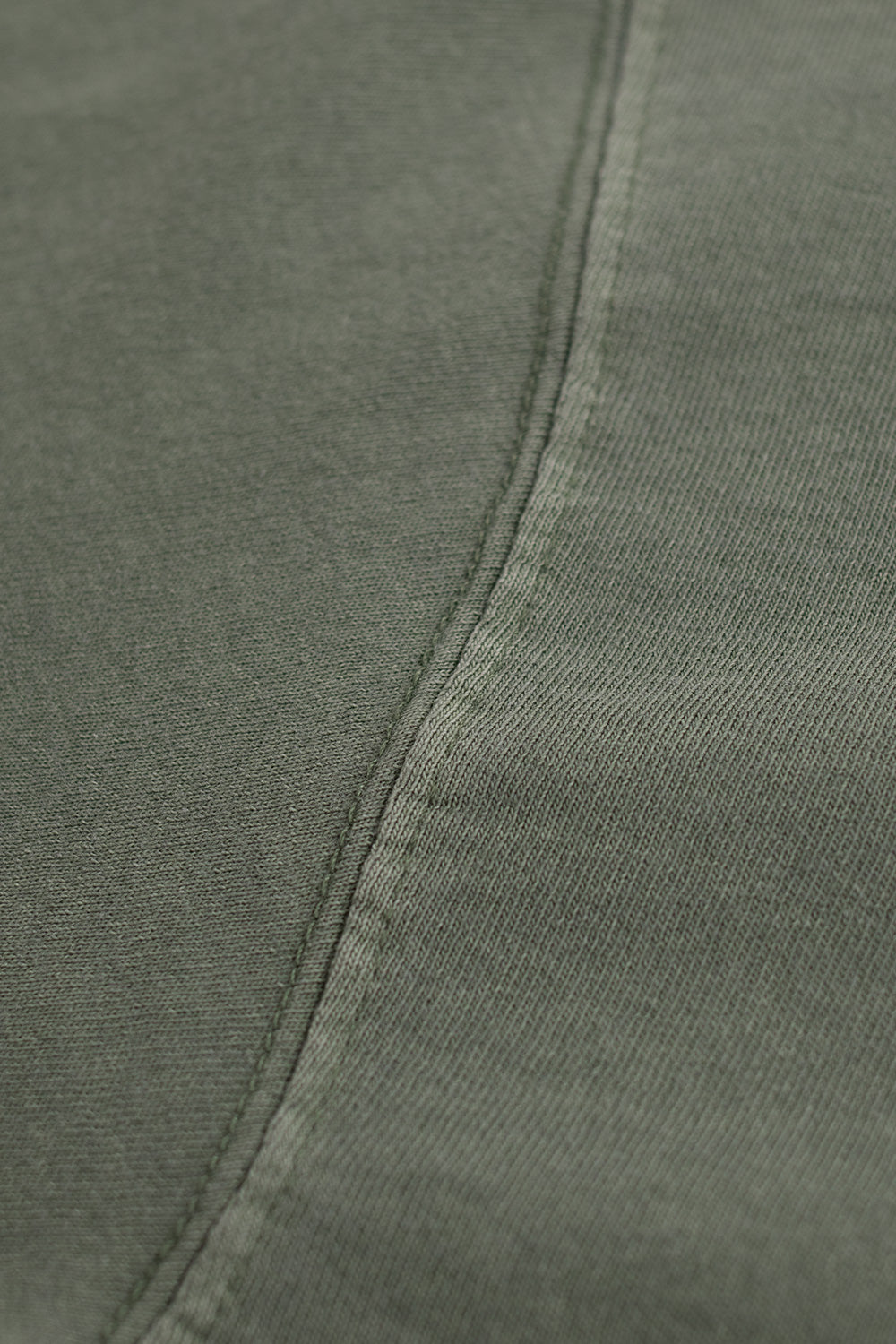 Carhartt WIP Nelson T-Shirt – Loose-Fit-Shirt in Park Green mit vorgewaschener Färbung für einen lässigen Look und ein besonders angenehmes Tragegefühl.