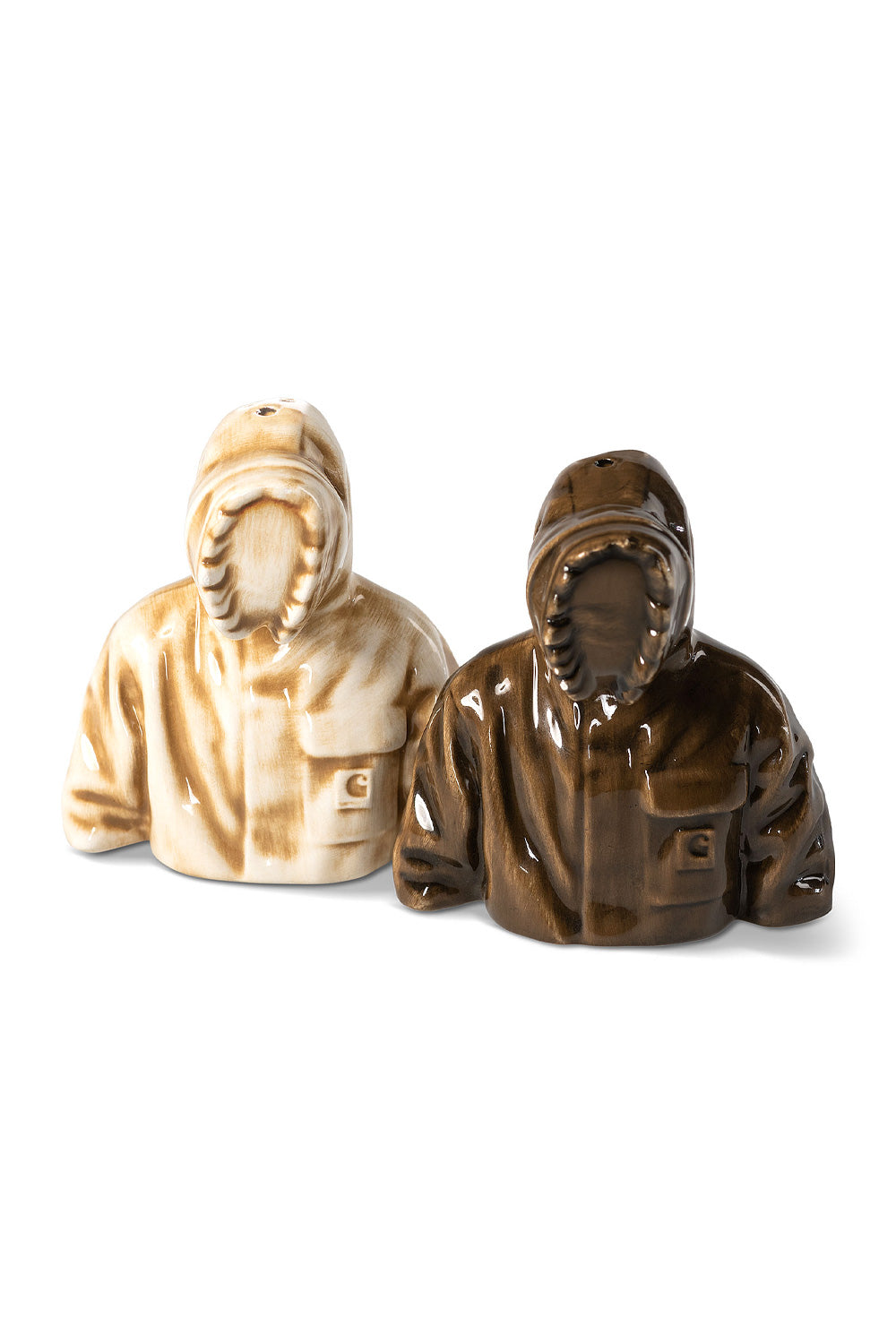 "Carhartt WIP Salz- und Pfefferstreuer in Hamilton Brown – stilvolles Keramik-Set mit ikonischem Carhartt-Logo für die moderne Küche"