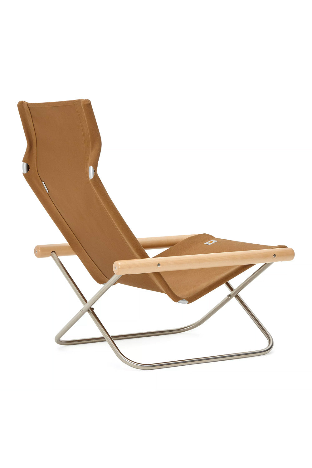 "Carhartt WIP x NYChair in Hamilton Brown – exklusive Kooperation für einen modernen Klappstuhl im minimalistischen Design mit robustem Canvas-Bezug"