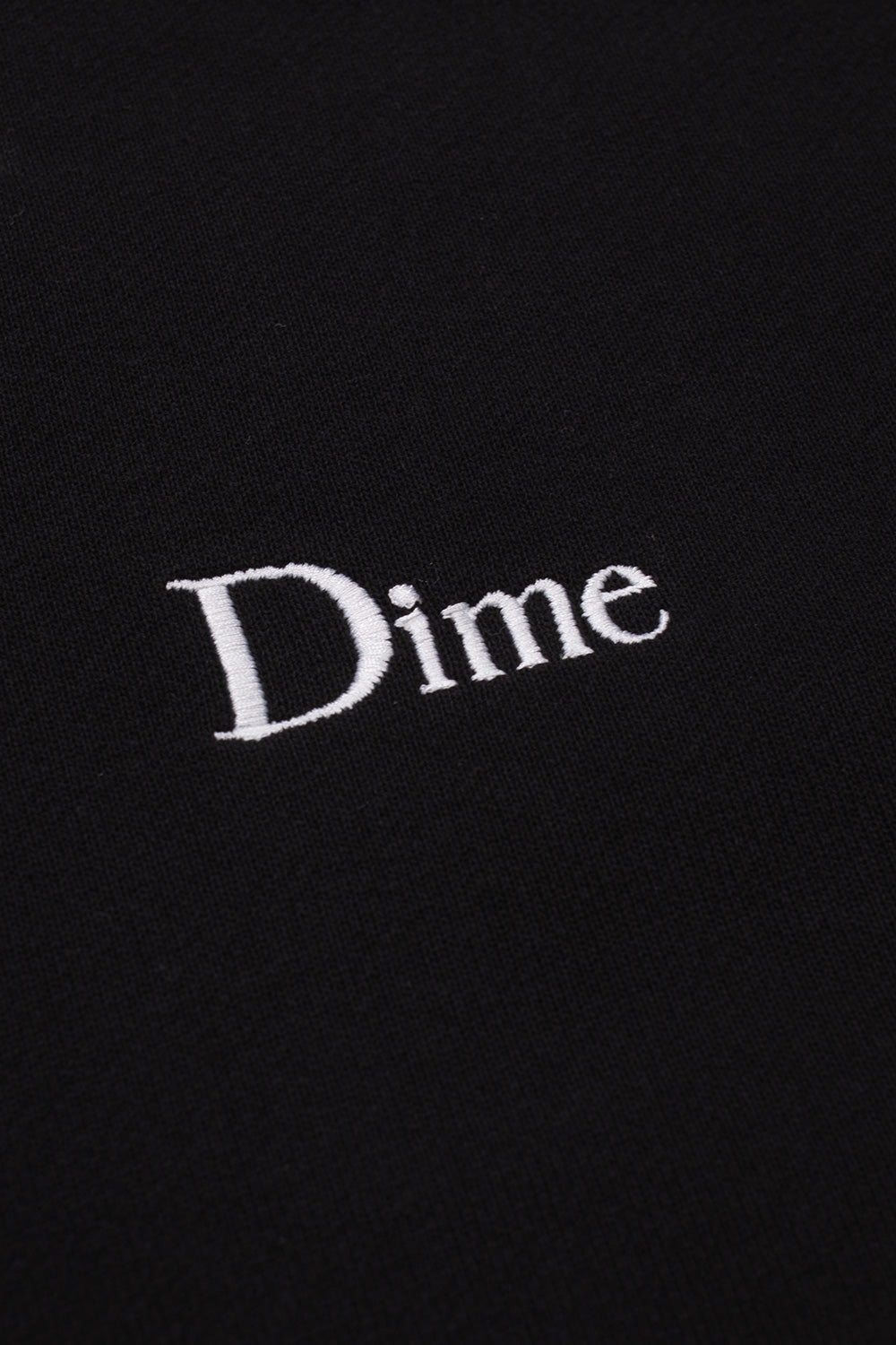 Schwarzes Dime Crewneck mit dezentem Logo – gemütlicher Sweater für lässigen Streetwear-Style