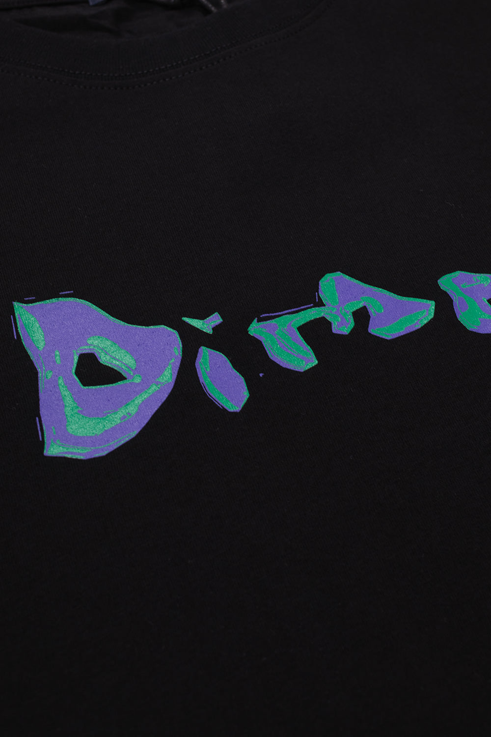 Dime Ore T-Shirt in Schwarz – lässiges Basic-Shirt mit modernem Grafik-Print für trendige Casual-Looks