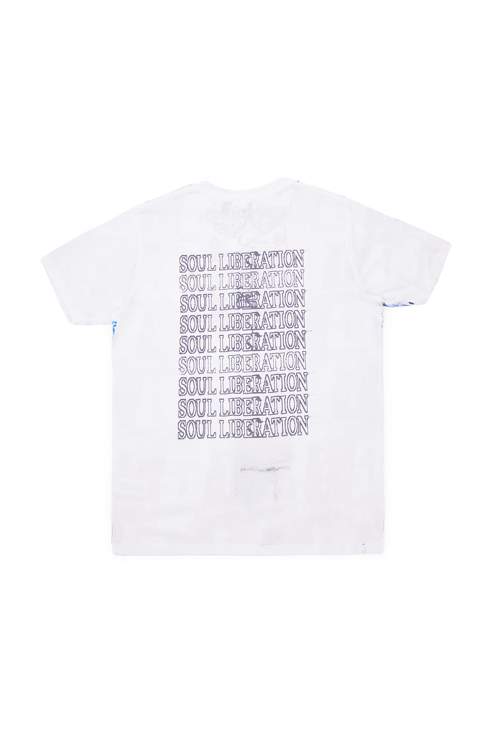 "Detailaufnahme des Ameisen-Prints auf dem Good Things Ant T-Shirt in Weiß"
