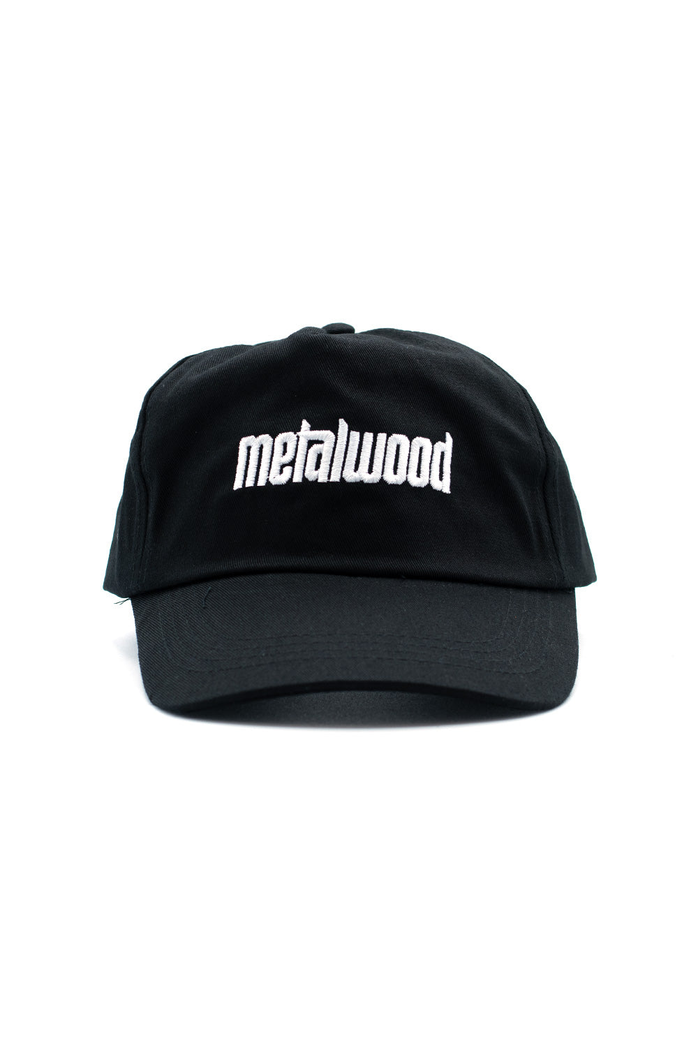 Metalwood Studio Metal Logo Cap Black – Minimalistische 5-Panel-Kappe mit Stickerei, Klettverschluss und urbanem Streetwear-Flair.