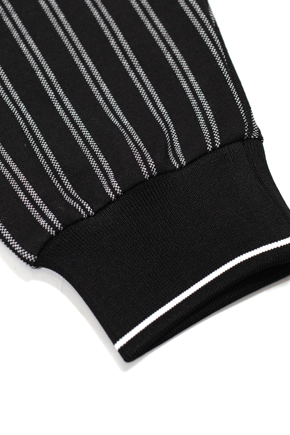 Trendiges Ribbed LS Polo Black von Metalwood Studio – Bequemer Fit & dezentes Design