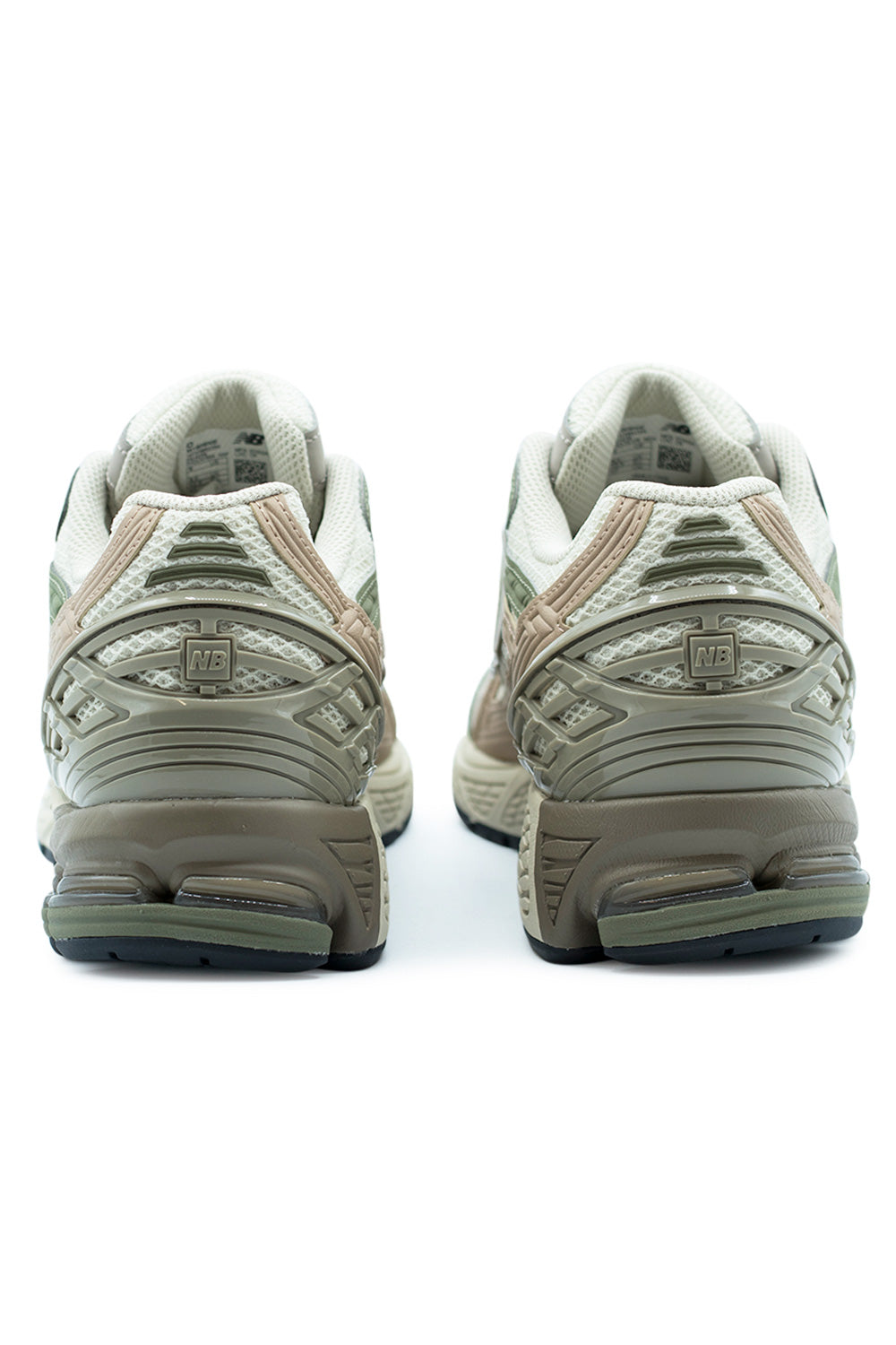 New Balance 1906 Utility Shoe in Linen Dark Olivine – Hochwertige Laufschuhe mit beigem Farbton, olivgrünen Details und stabiler Außensohle