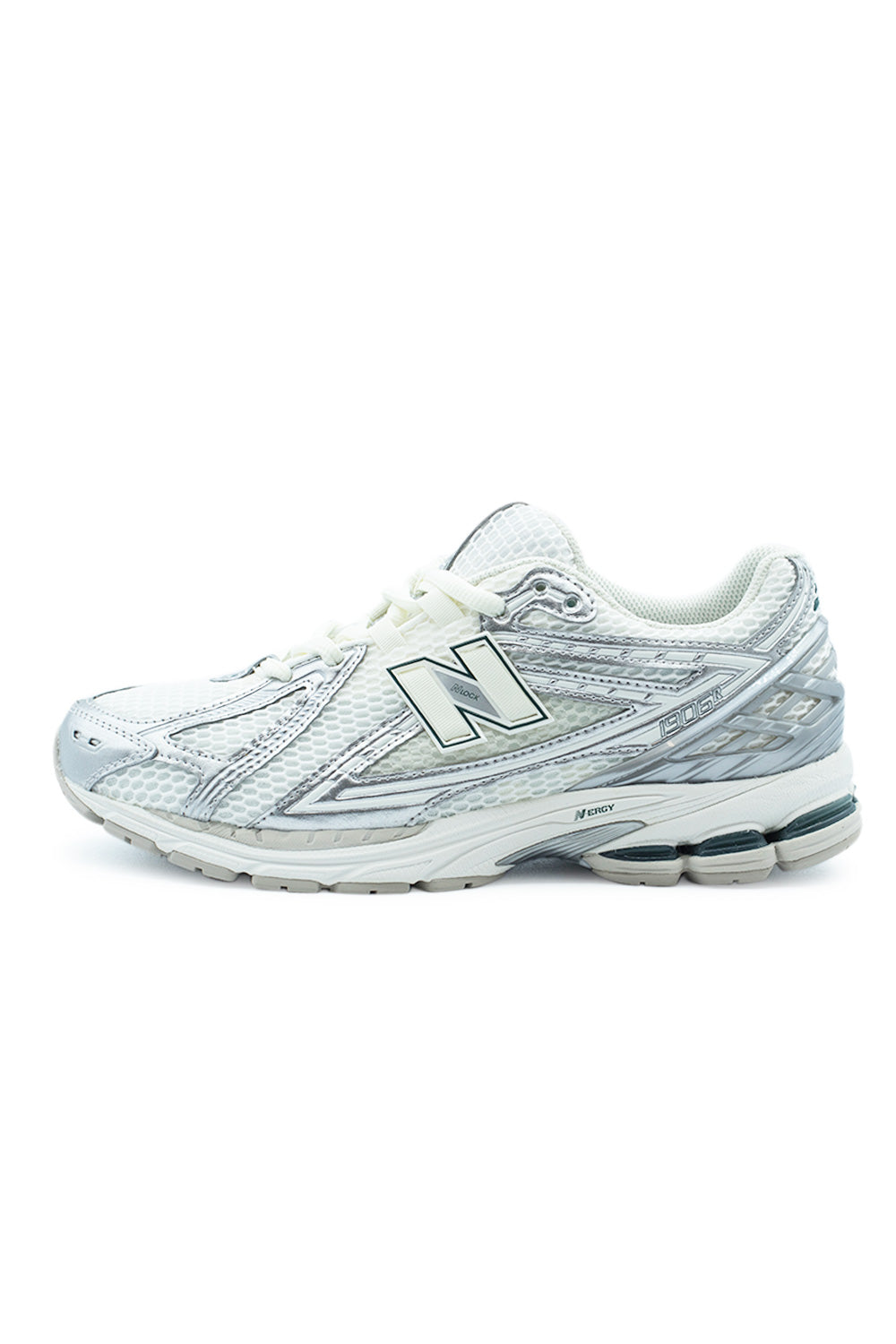 New Balance 1906R Schuh in Silver Metallic, Sea Salt und New Spruce – Stylischer und funktionaler Sneaker für modernen Streetstyle und maximalen Komfort.