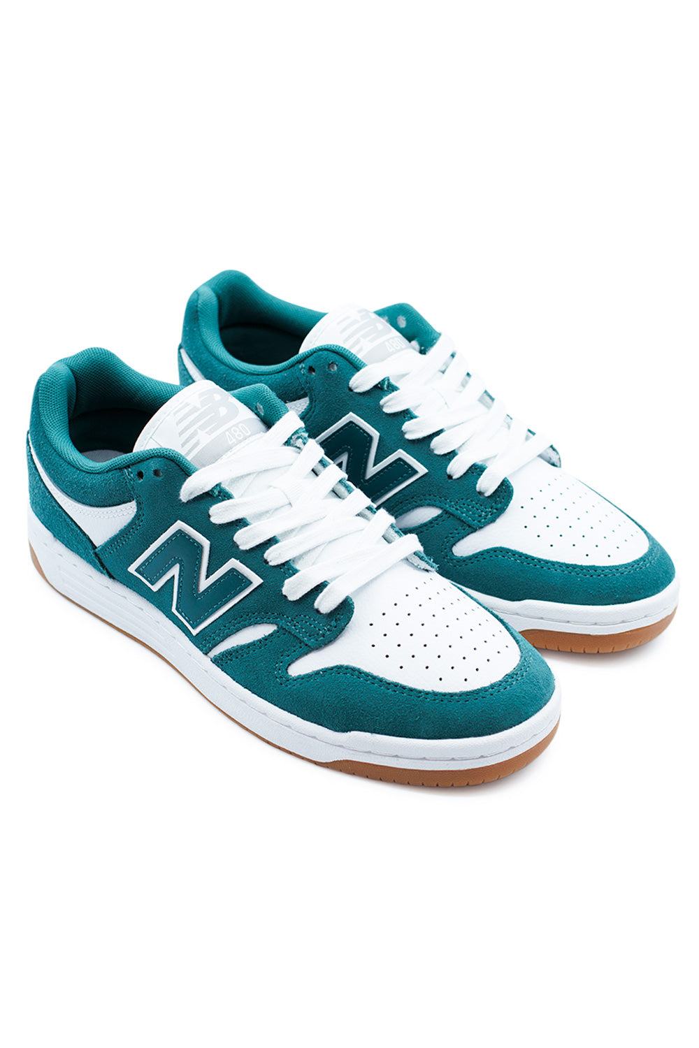 Retro-inspirierter New Balance Numeric 480 – Klassischer Basketball-Look im Vintage Teal mit modernster Technologie für unverwechselbaren Style und Performance.