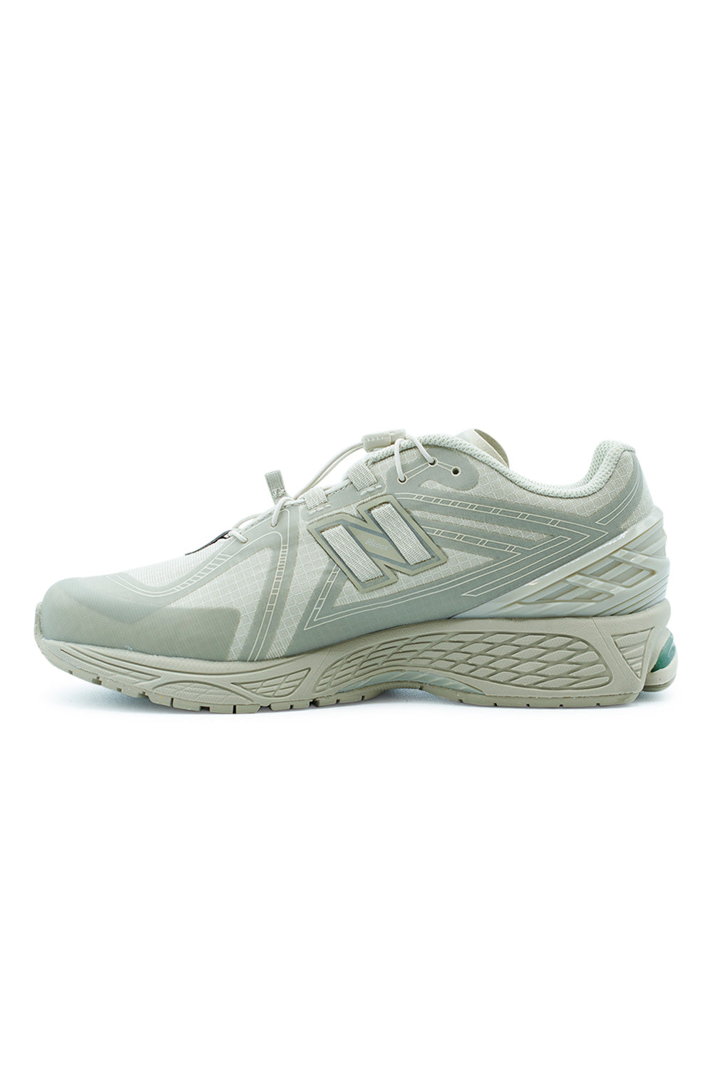 Lateral side profile New Balance U1906X Gore-Tex Shipyard Oregano, ACTEVA Lite midsole and N-ergy outsole for shock absorption