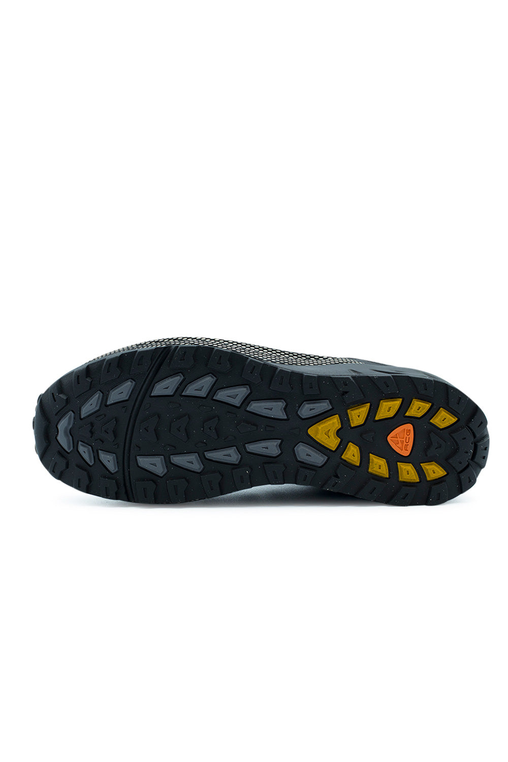 Nike ACG Air Exploraid Shoe LT Graphit Canyon Gold Black – Die Nike ACG Air Exploraid in Graphit und Canyon Gold bieten erstklassigen Halt für Outdoor-Enthusiasten.