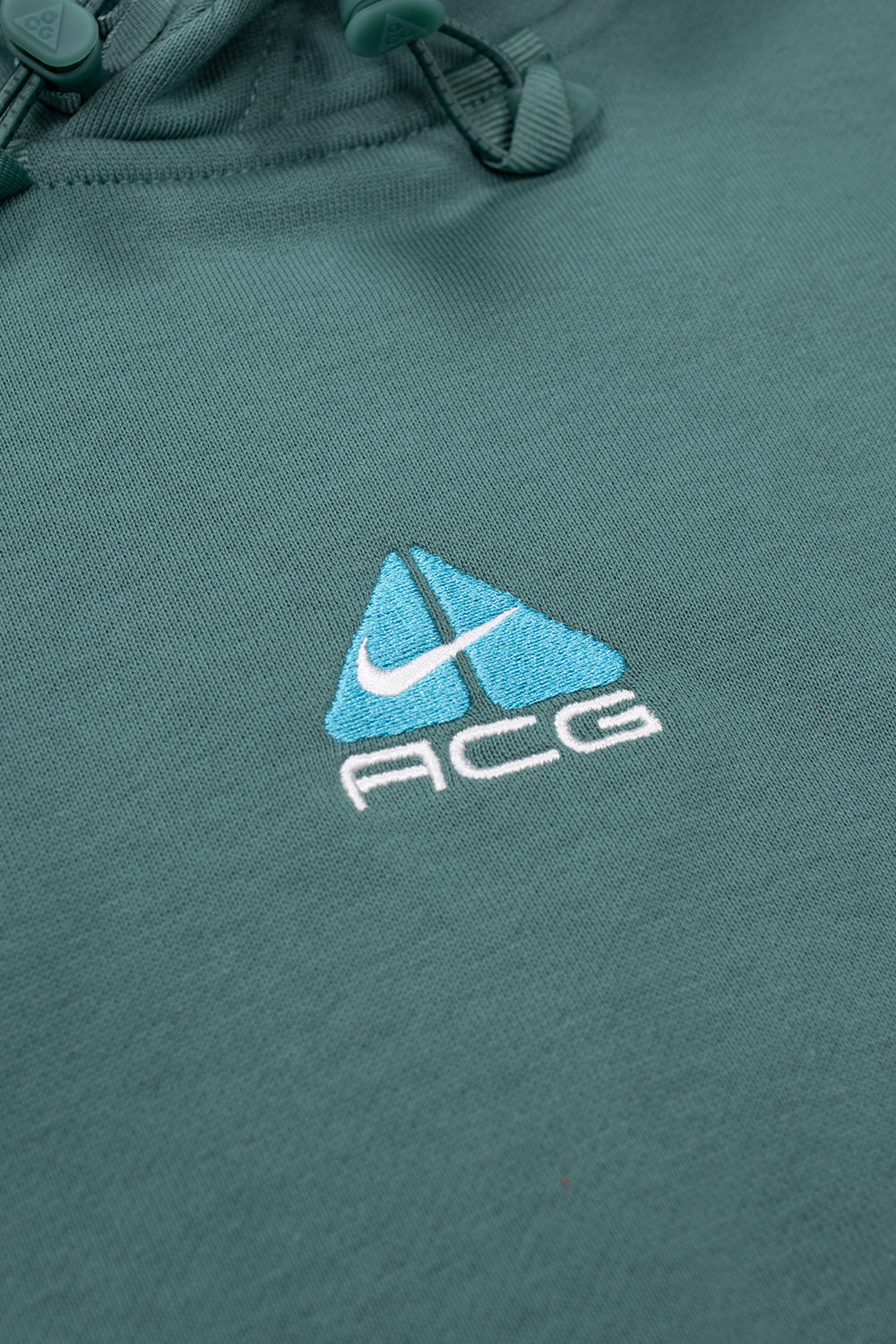 "Nike ACG Therma-FIT Fleece Hoodie – Atmungsaktiver Kapuzenpullover für maximale Wärme und Komfort"