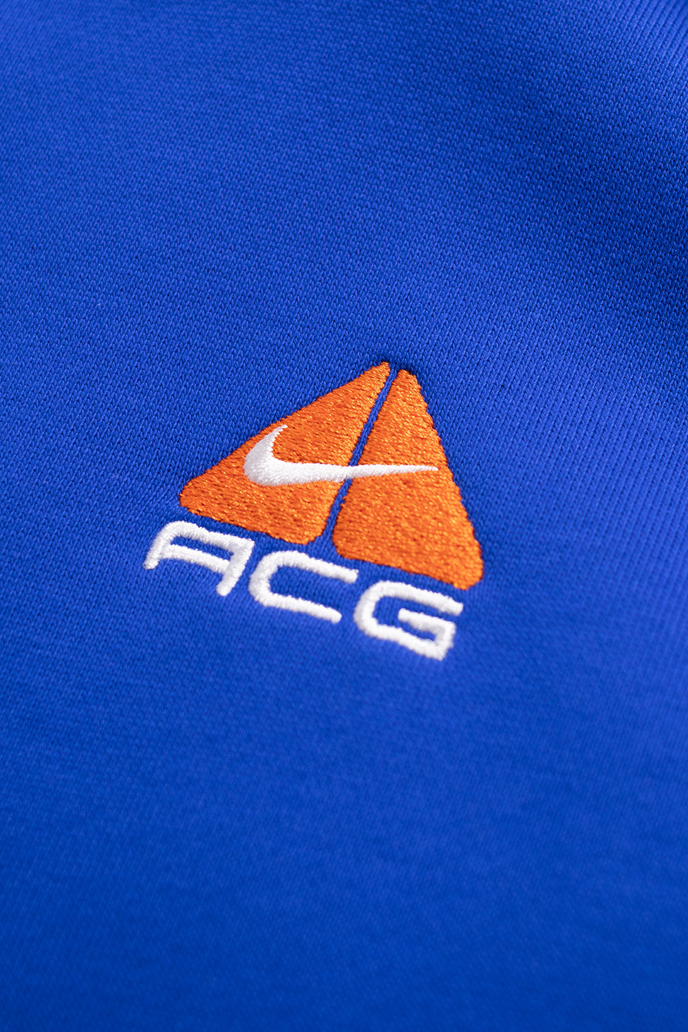 Nike ACG Therma-FIT Kapuzenpullover – Warmes Fleece-Hoodie in Blau-Orange für Outdoor-Abenteuer