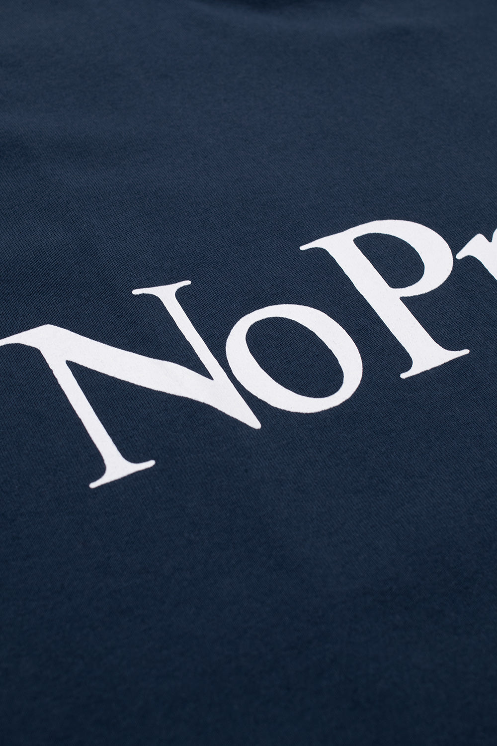 "No Problemo T-Shirt Navy – Stylisches navyblaues T-Shirt mit minimalistischer Grafik und markantem Schriftzug"