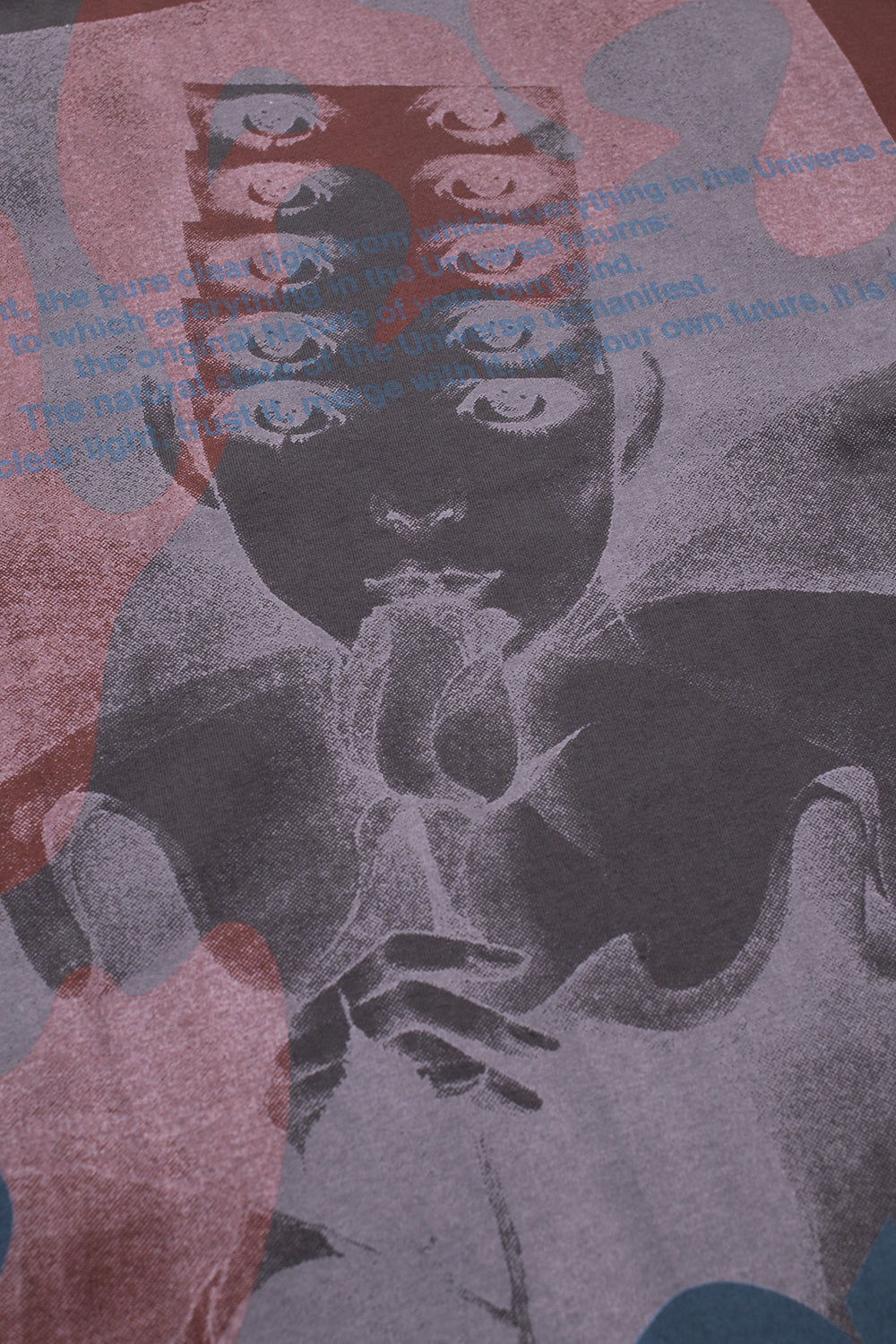 "Seitenansicht des Perks and Mini Keep It Real Jerseys – leichte, atmungsaktive Stoffkonstruktion aus 100% Polyester"