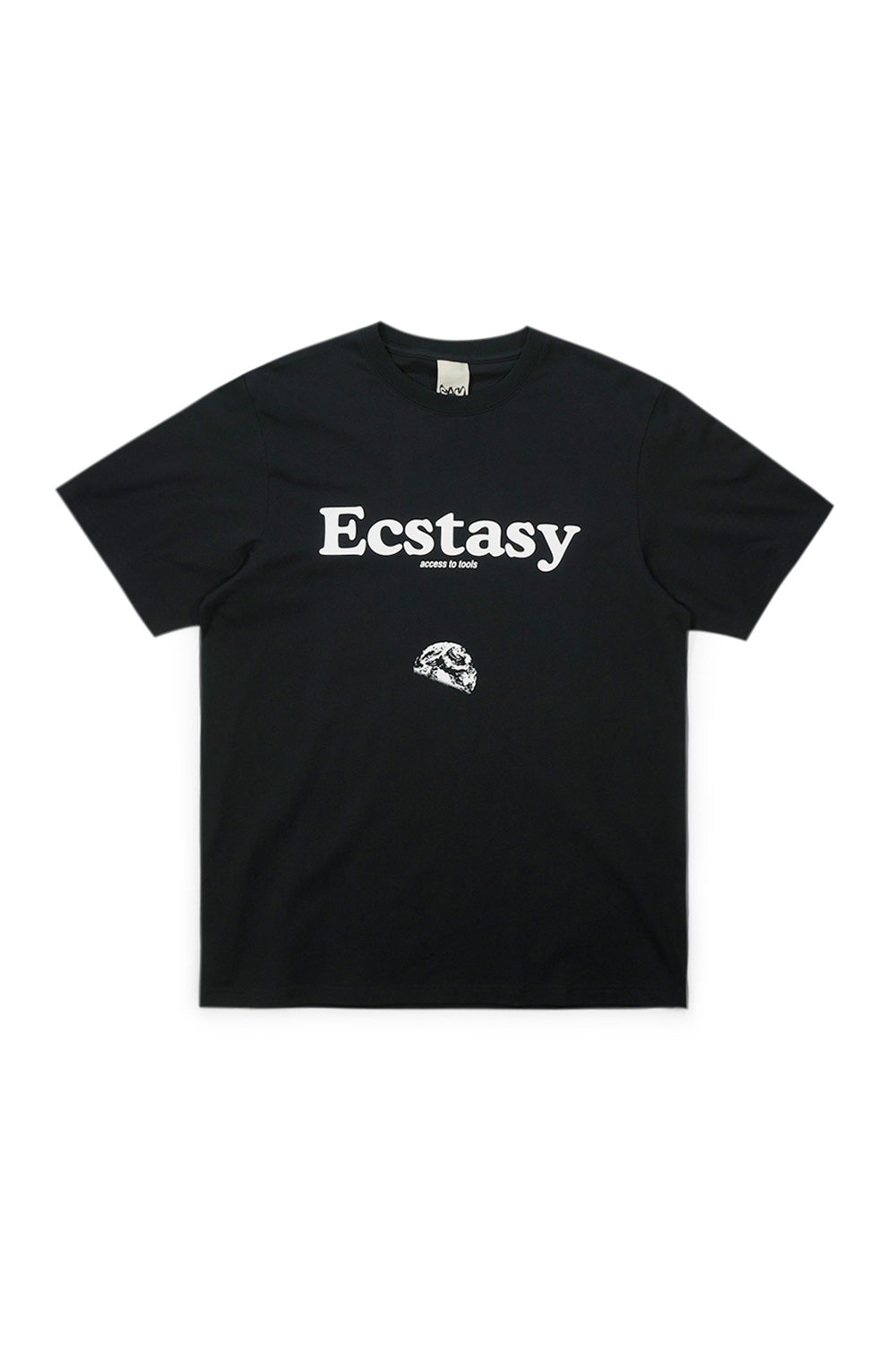 "Vorderansicht des Perks and Mini Access to Tools T-Shirts – schwarzes Baumwollshirt mit auffälliger Grafik auf der Brust"