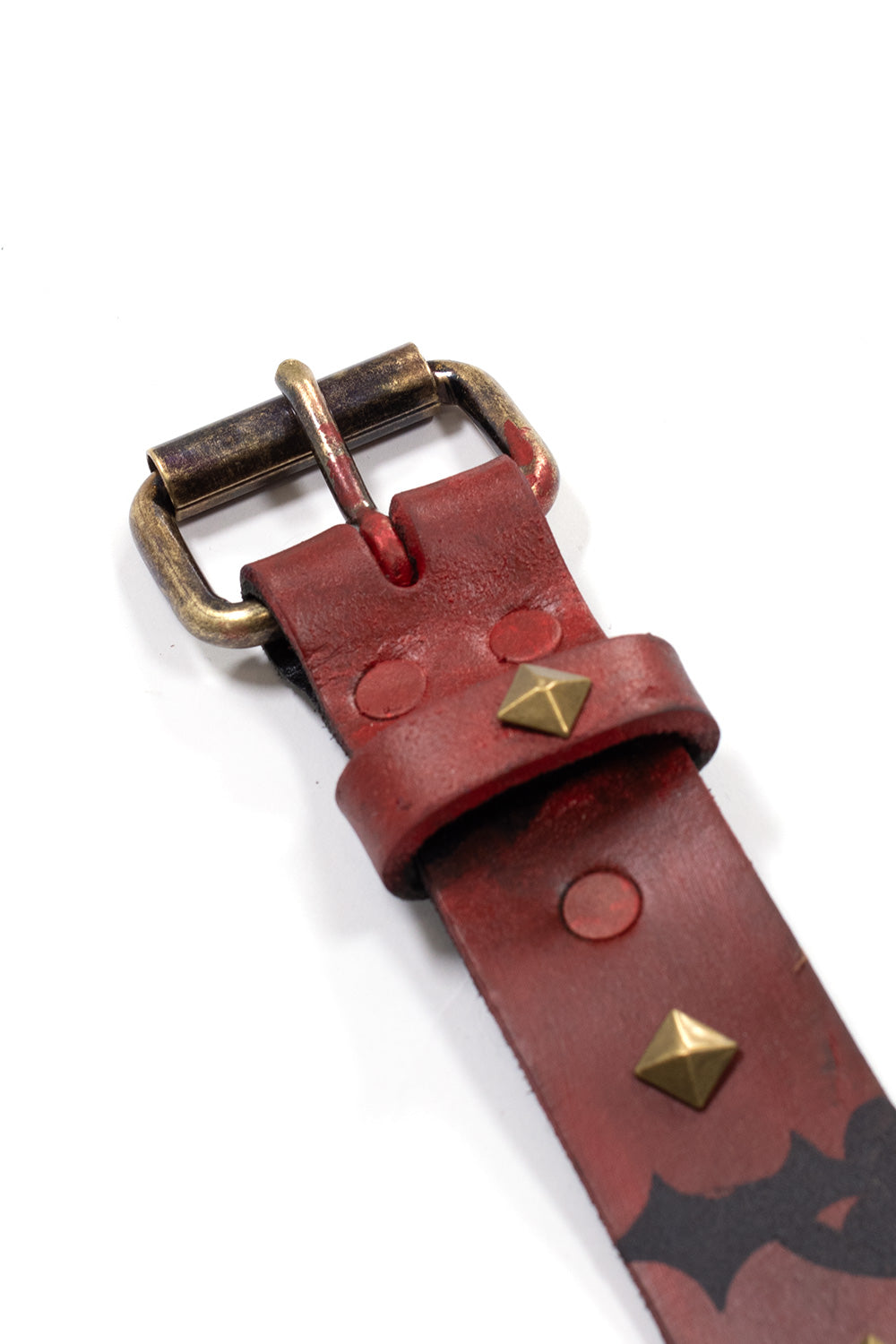 Roter Personal Joint Studded Leather Belt – trendiger Nieten-Gürtel aus hochwertigem Leder für auffällige Streetwear