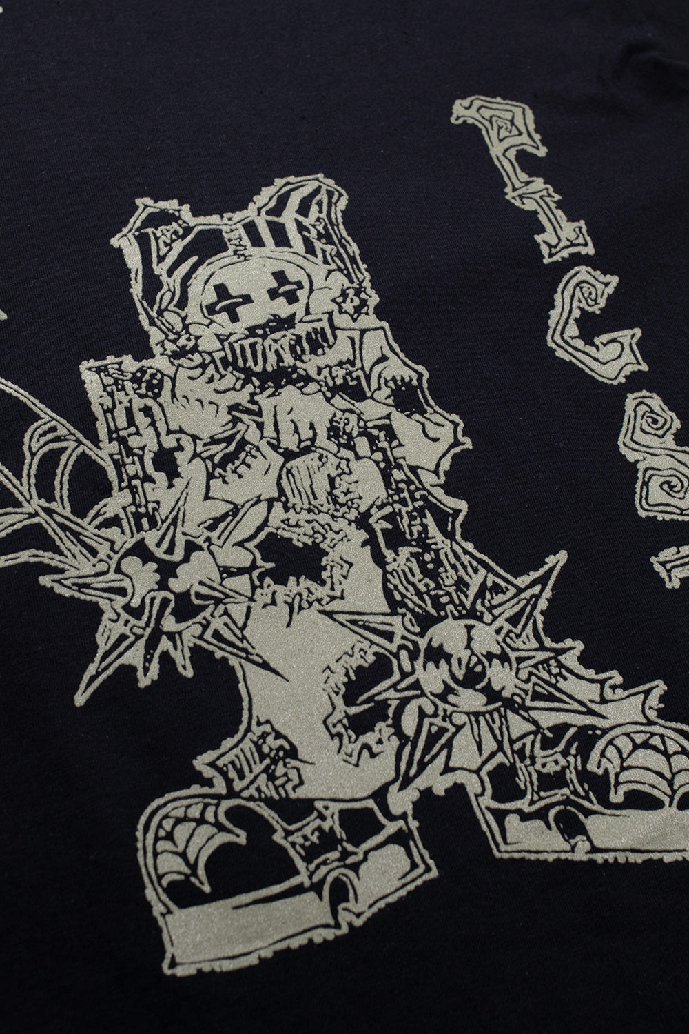 Pigsty Jugalette T-Shirt Black – Cooles schwarzes T-Shirt von Pigsty mit auffälligem Grafikdruck, perfekt für Streetwear-Fans.