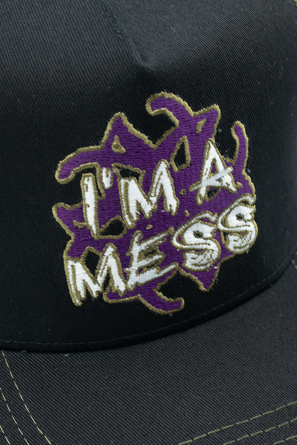 "Trendige Trucker Cap von Pigsty in Schwarz – Atmungsaktives Mesh und moderner Look"