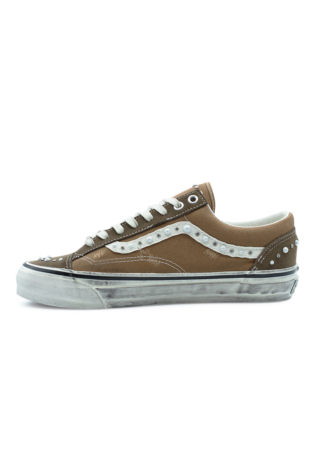 inner side Vans LX Old Skool 36 Vintage Cocoa highlighting reinforced stitching, canvas mid panels, pearlized jazz stripe and durable vulcanized construction