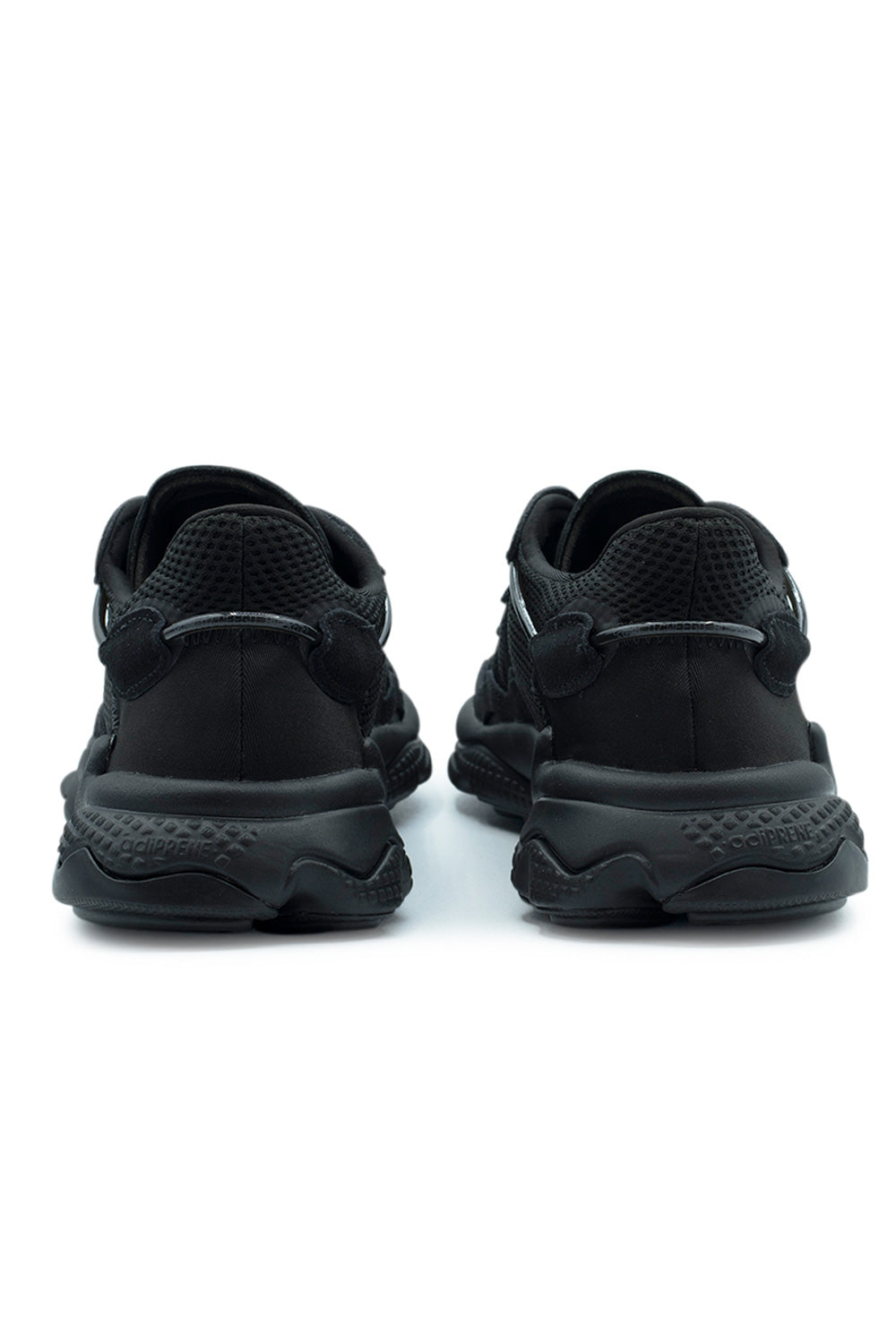 Adidas Ozweego Shoe Core Black / Core Black / Trace Grey Met - BONKERS