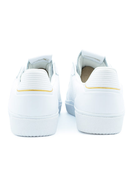 Adidas Tyshawn Low Shoe Cloud White / Cloud White / Gold Metallic - BONKERS