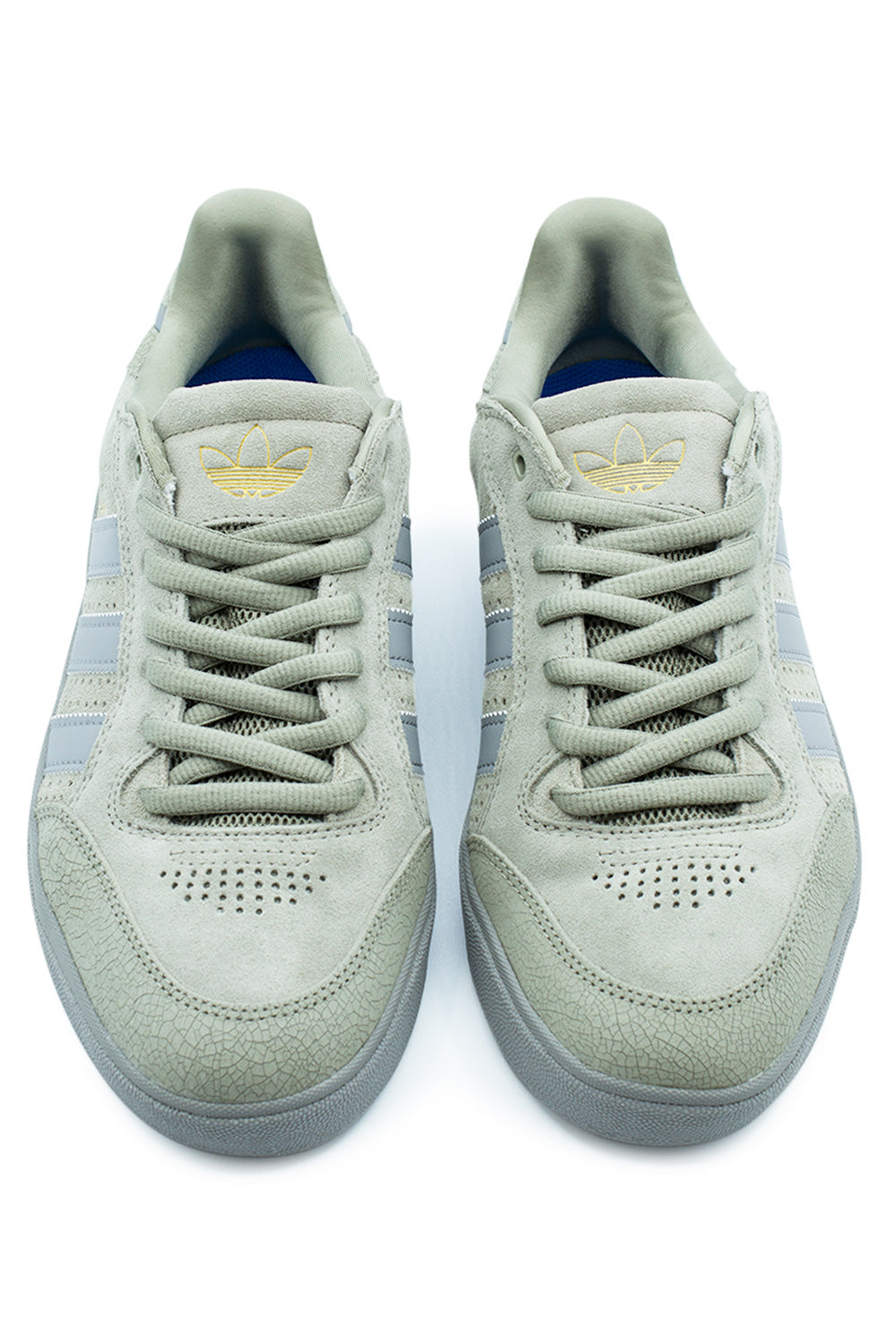 Adidas Tyshawn Low Schuh Grau / Grau / Gold