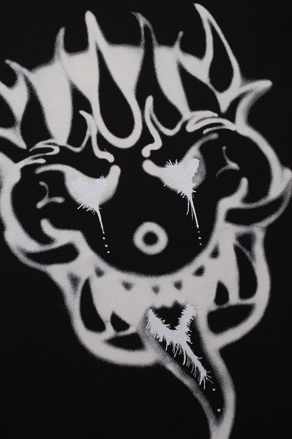 Camiseta Adidas Y-3 X Chito GFX en negro. Corte holgado en algodón con gráfico de monstruo aerografiado y logo en nuca. ¡Cómprala ya online!