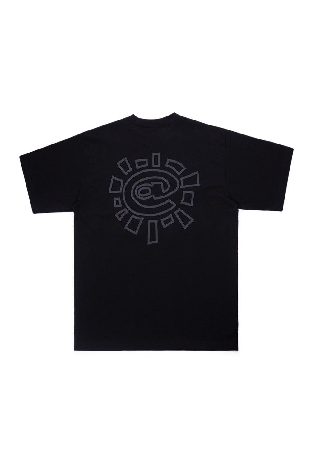 "Always ADWYSD Core Tee – Hochwertiges schwarzes T-Shirt mit minimalistischer Logografik"