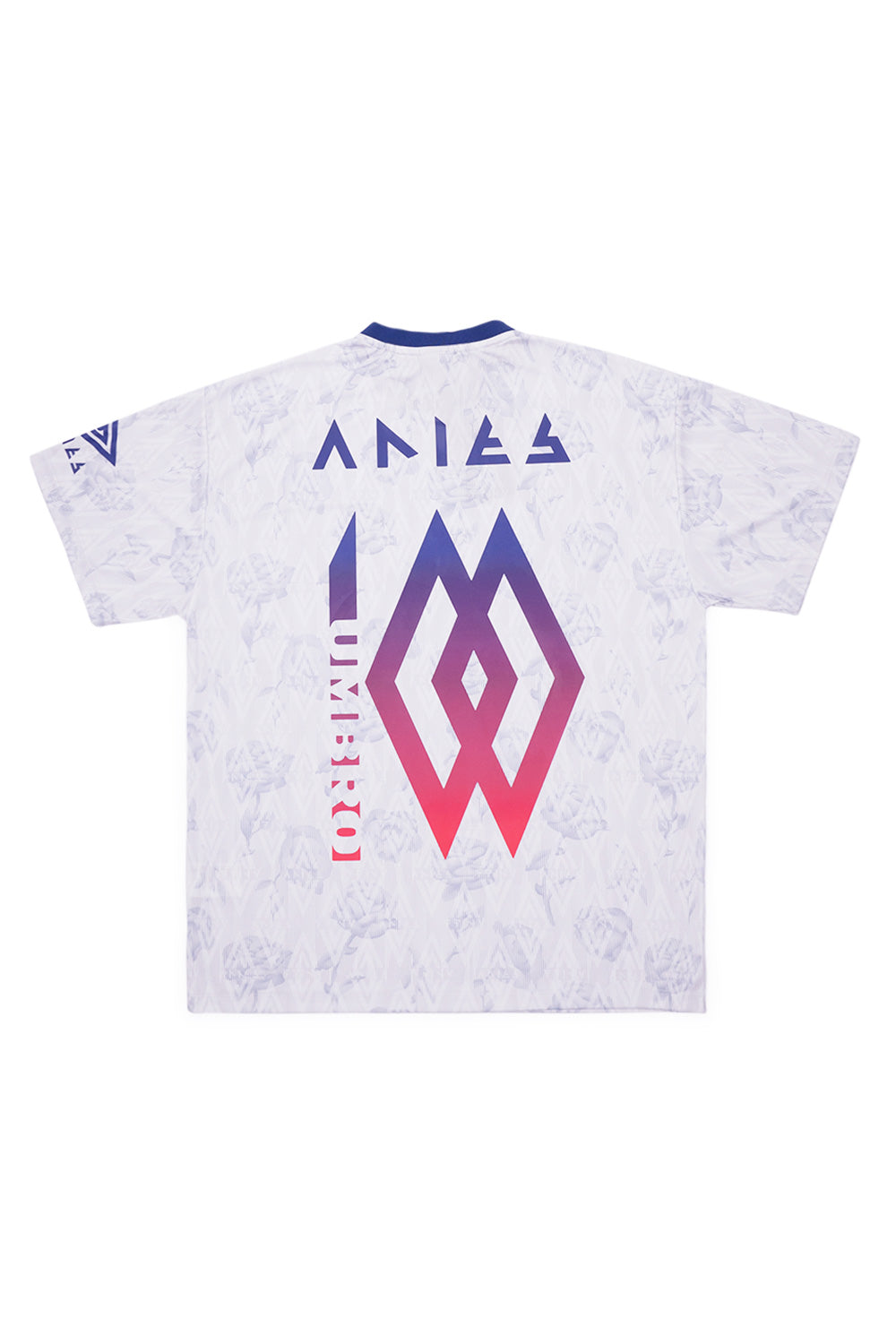 "Aries x Umbro Roses Football Jersey – Weißes Performance-Fußballtrikot mit einzigartigem Rosen-Print und sportlichem Look"