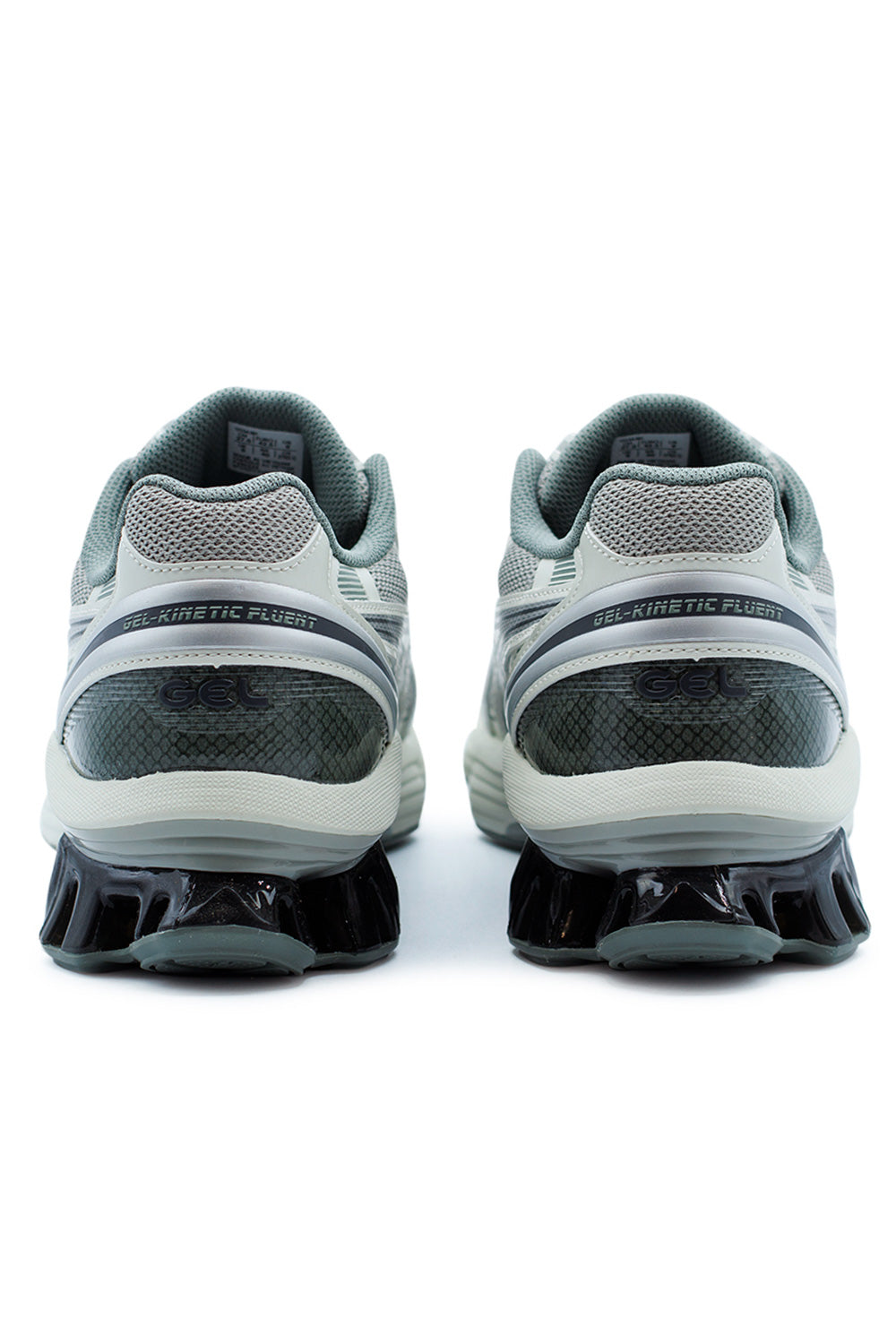 Rückansicht des Asics GEL-Kinetic Fluent mit sichtbarer Scutoid GEL-Technologie für optimale Stoßdämpfung