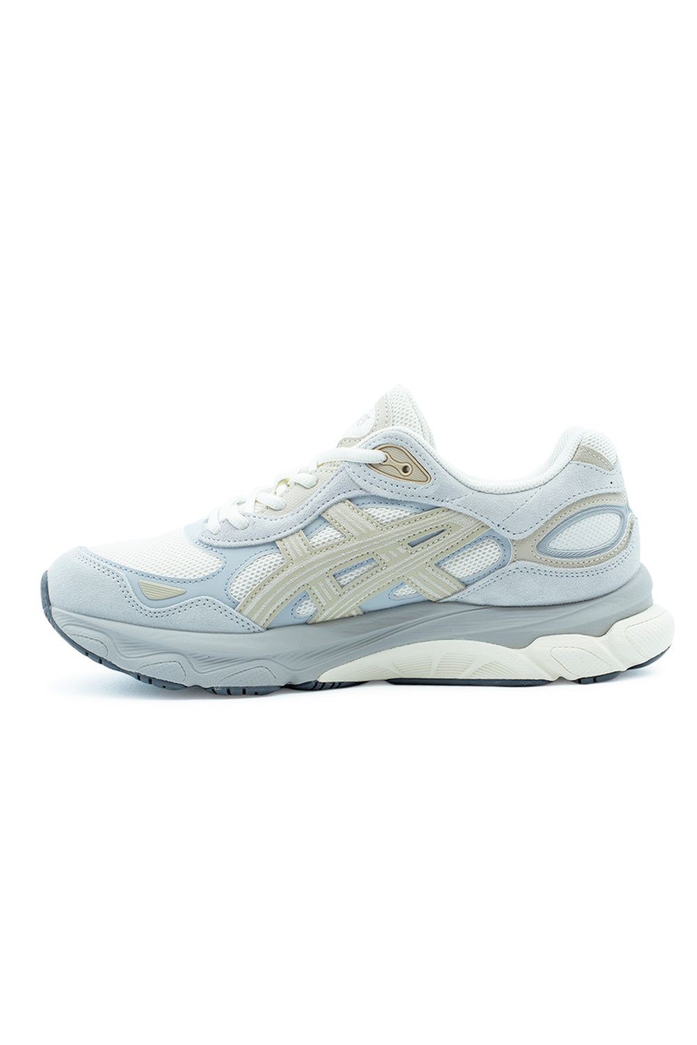 Lateral side profile of ASICS Gel-NYC 2.0 Cream Concrete with GEL-LYTE inspired overlays, retro 2000s runner styling and advanced comfort technology