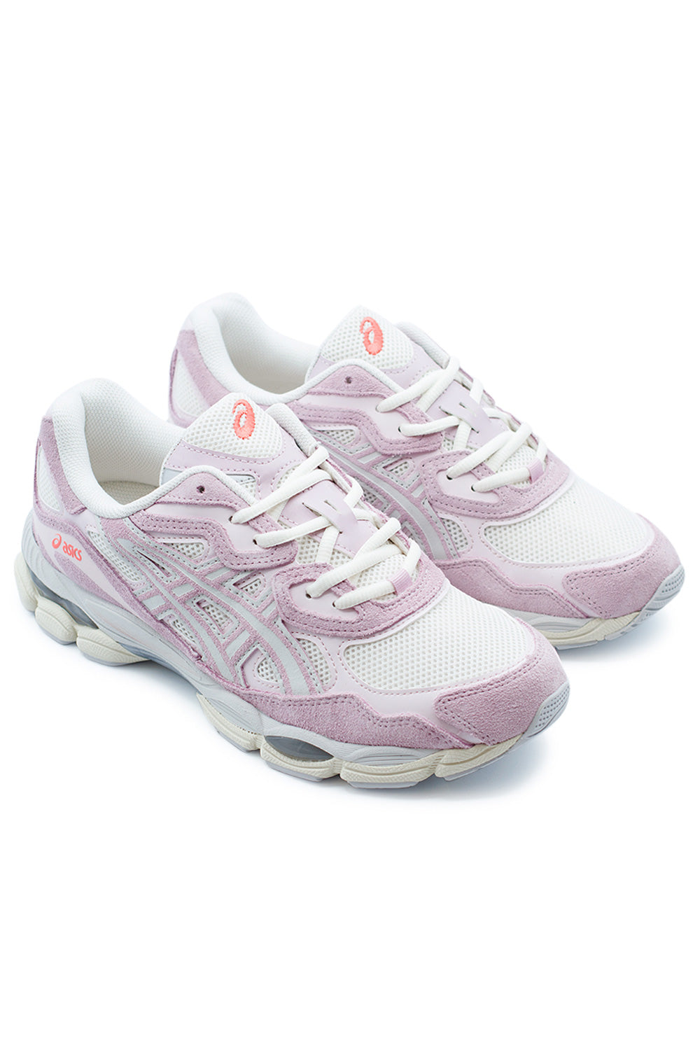 Asics GEL-NYC Sneaker kombiniert nostalgischen 2000er-Look mit moderner Alltags-Performance
