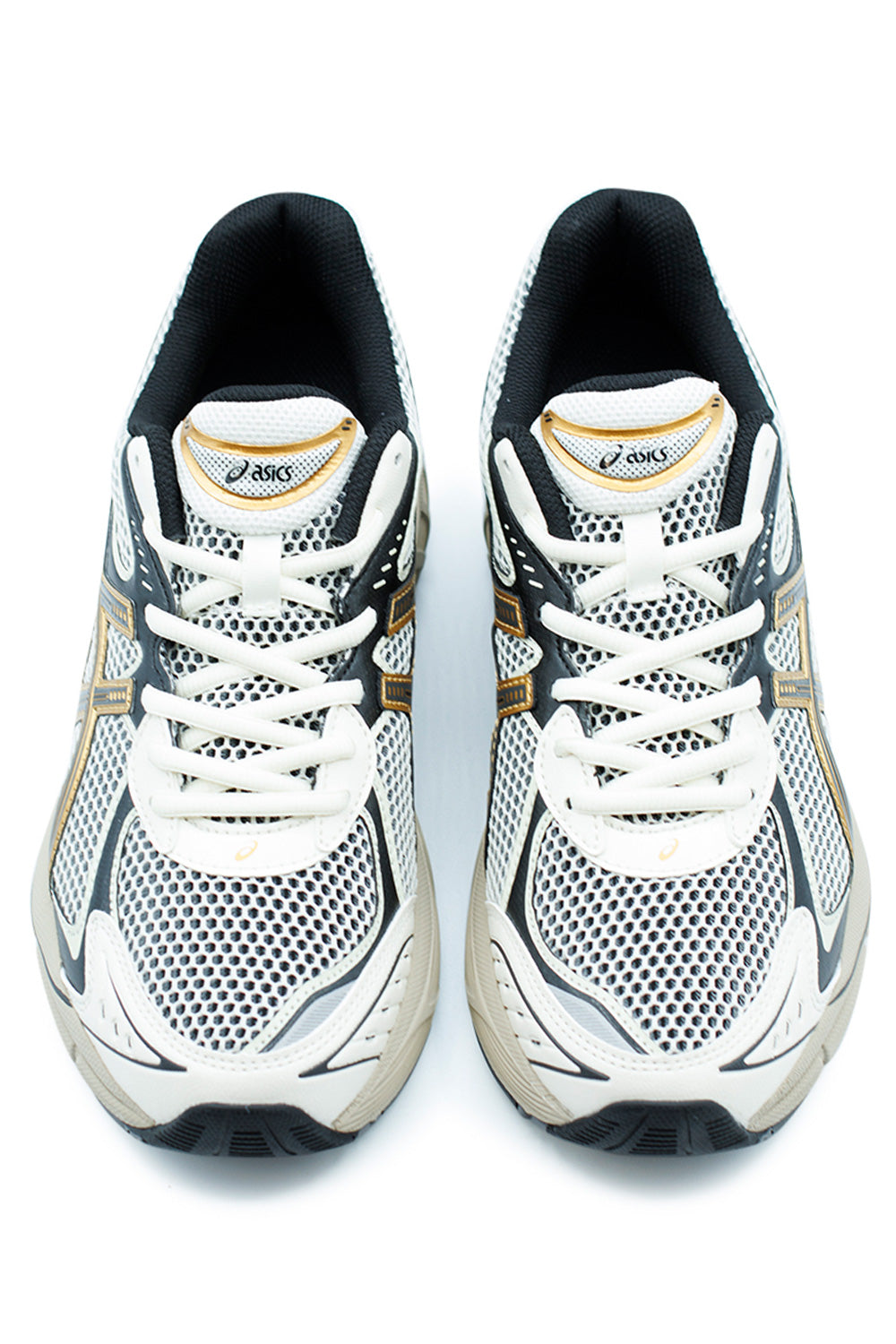 ASICS GT-2160 Shoe Cream Pure Gold, vintage-inspired 2010s runner reimagined with modern comfort, GEL technology, and sleek silhouette.