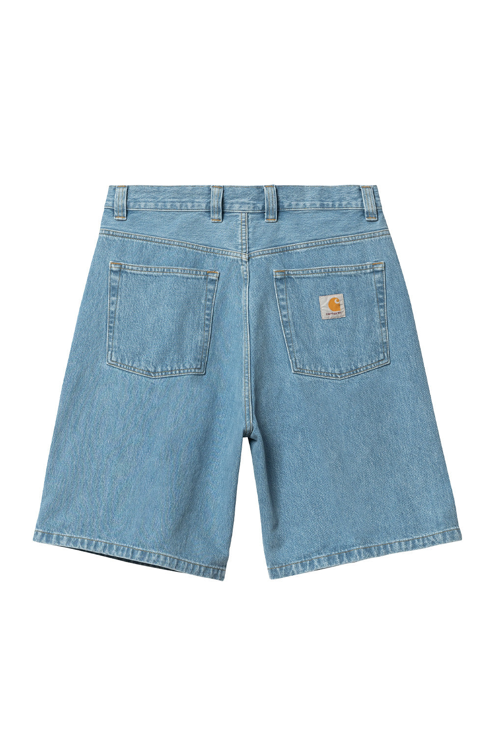 Carhartt WIP Brandon Short Blue Stone Bleached – Strapazierfähige Denim-Shorts mit 13.5 oz Smith Denim, lockerem Straight Fit und authentischem Carhartt-Logo-Patch.