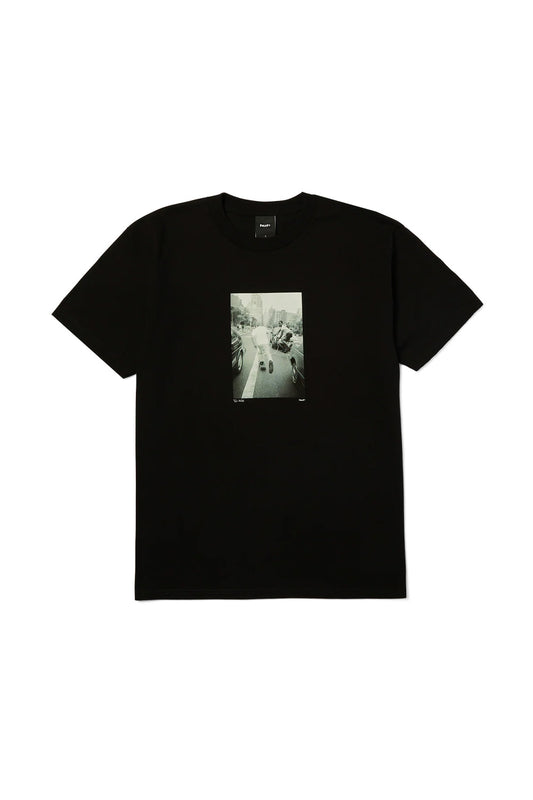 Huf X Dennis McGrath Fight The Traffic T-Shirt Zwart