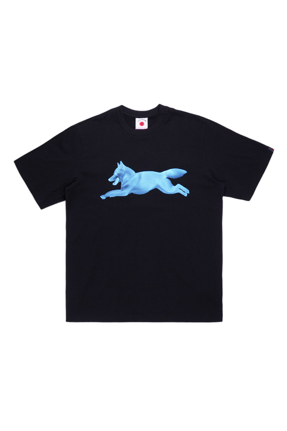 IceCream Halftone Running Dog T-Shirt Black – auffälliger Running Dog Print mit halftone Effekt auf der Brust und Nacken.