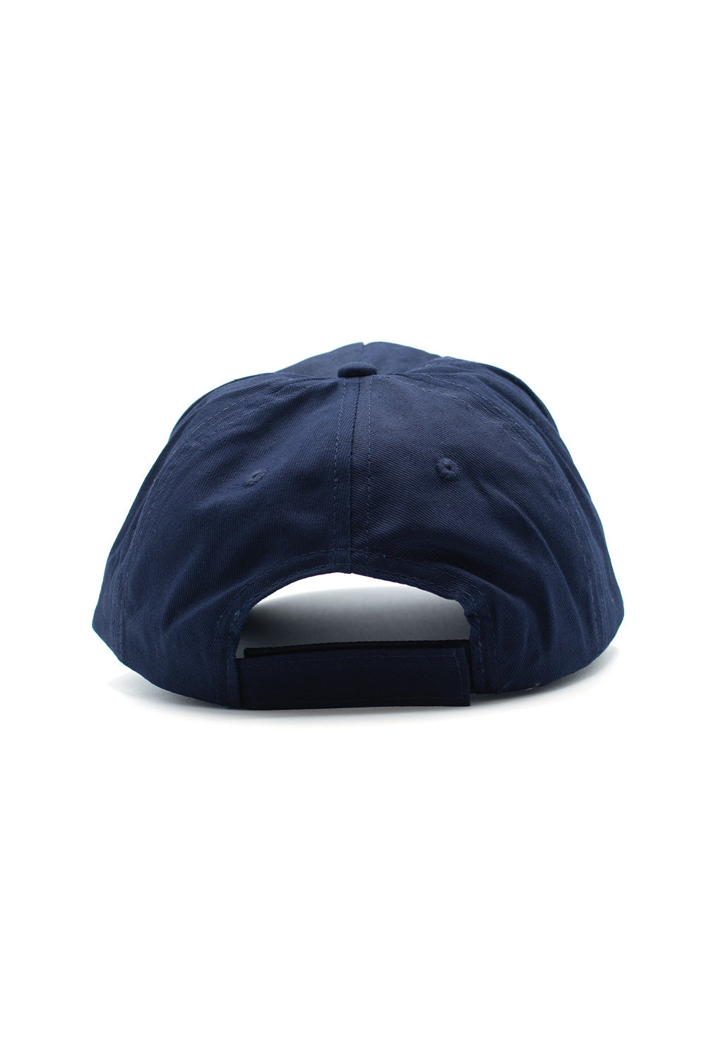 Navyblaue Metalwood Studio Cap – 5-Panel-Design aus 100 % Baumwolle mit Frontstickerei, inspiriert von Golf- und Skate-Kultur der 90er.