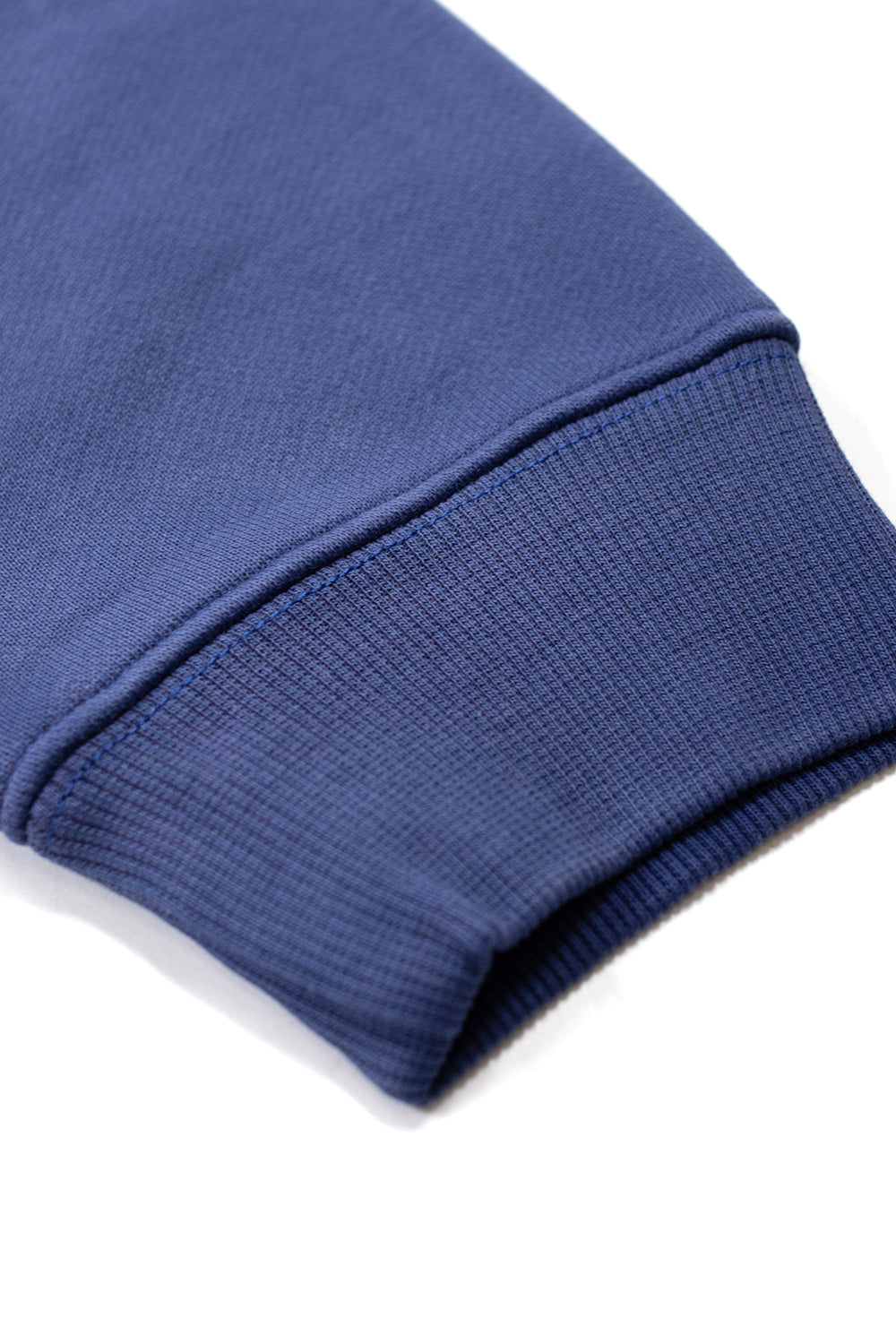 Oversized Metalwood Studio Mountaineer Crewneck Sweatshirt Navy with vintage ’90s golf aesthetic and embroidered chest logo.