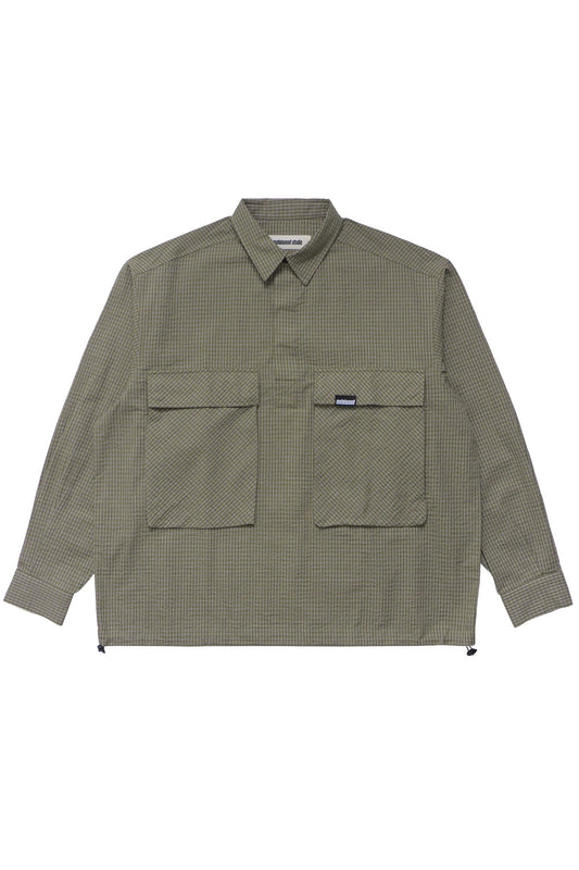 Metalwood Studio tactical overshirt in green and white plaid crafted from 100% cotton with large front flap pockets, relaxed boxy fit and contemporary skate-golf aesthetic